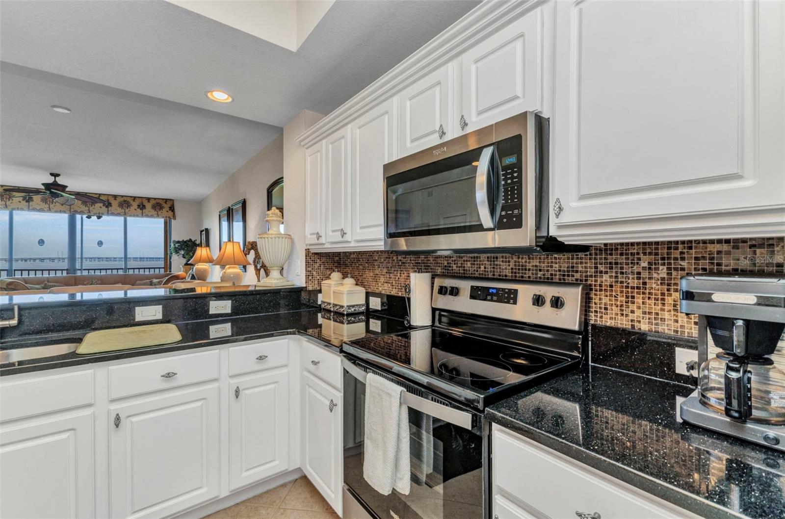 900 E MARION AVE #1403