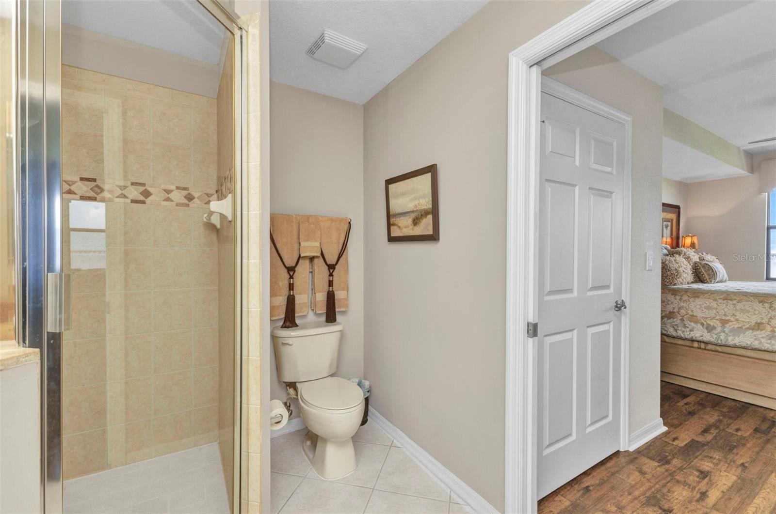 900 E MARION AVE #1403