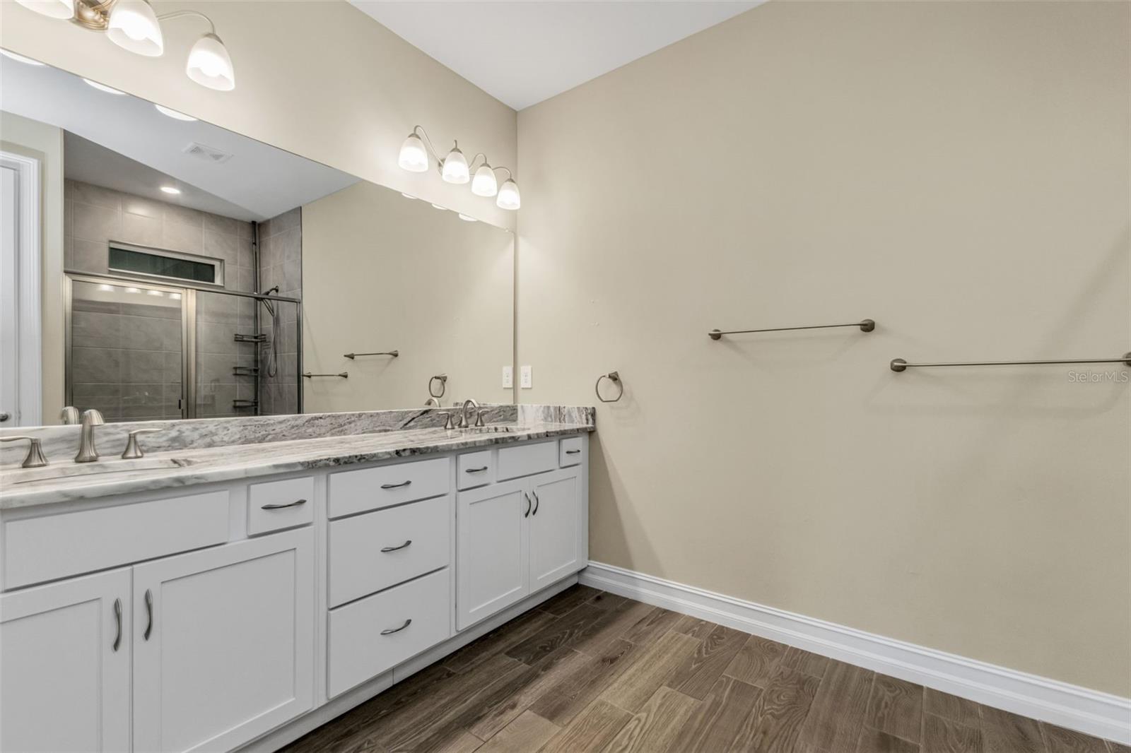 1281 COBBLE GLEN DR