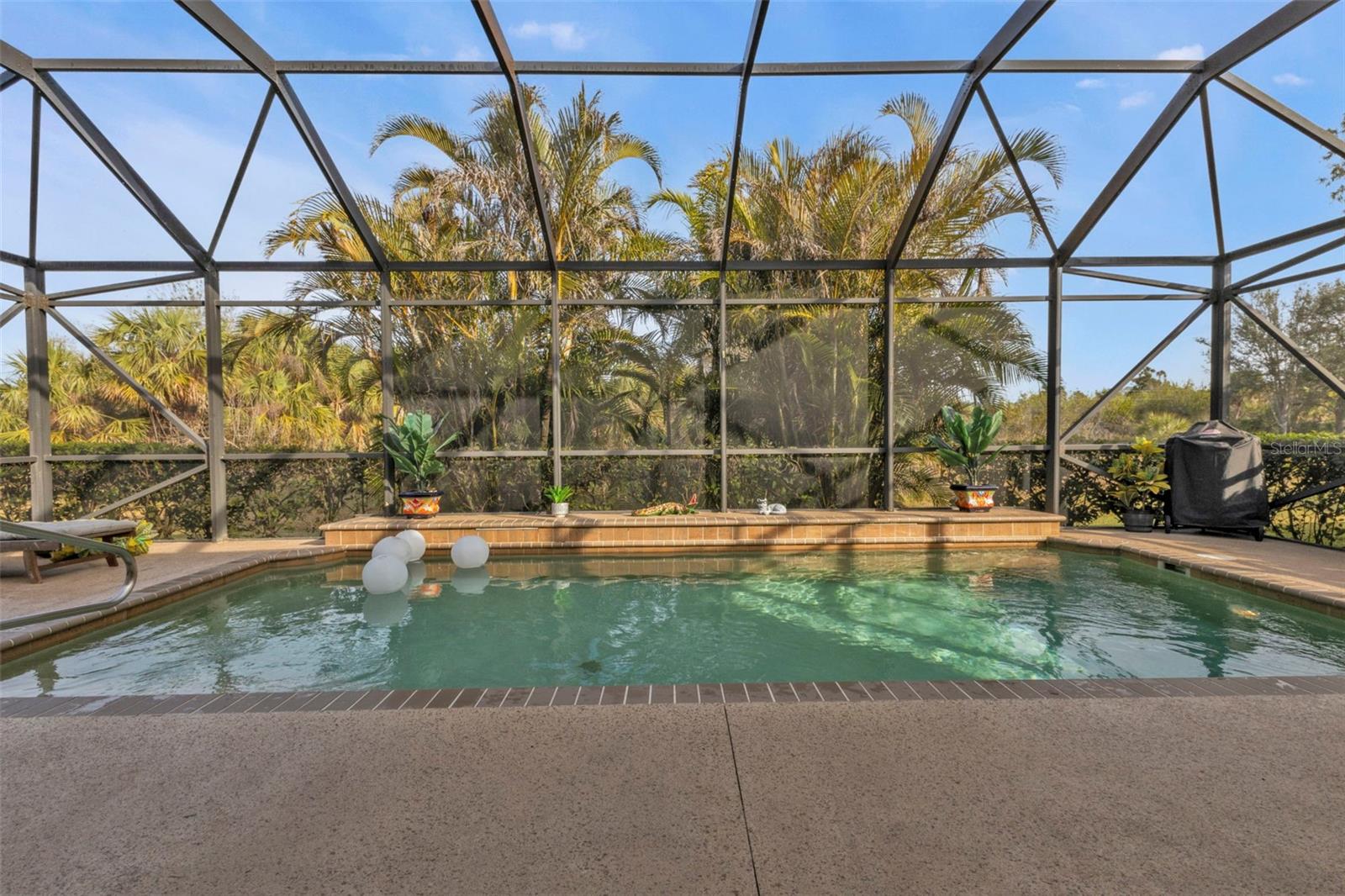 13298 SCRUB JAY CT