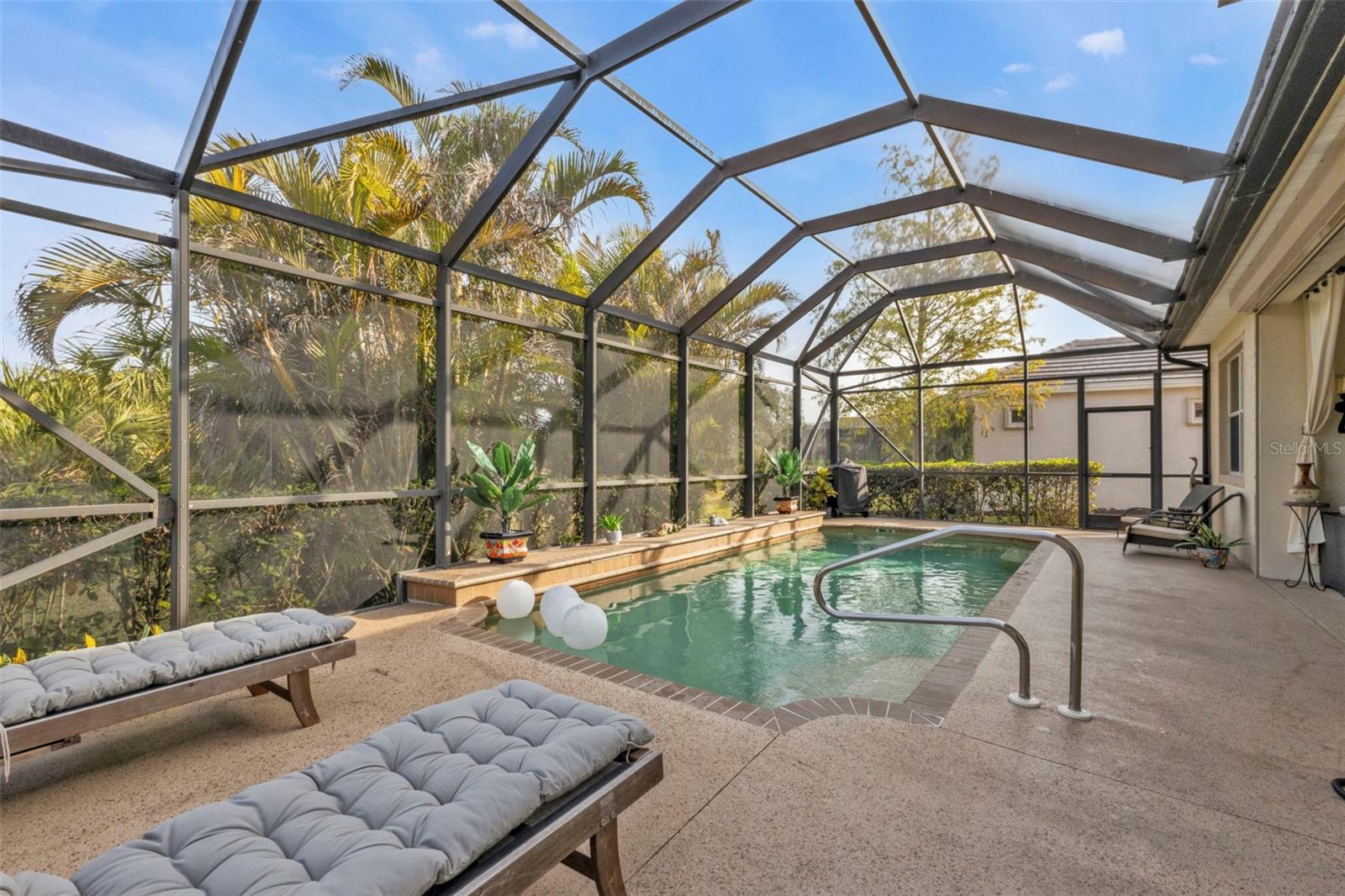 13298 SCRUB JAY CT