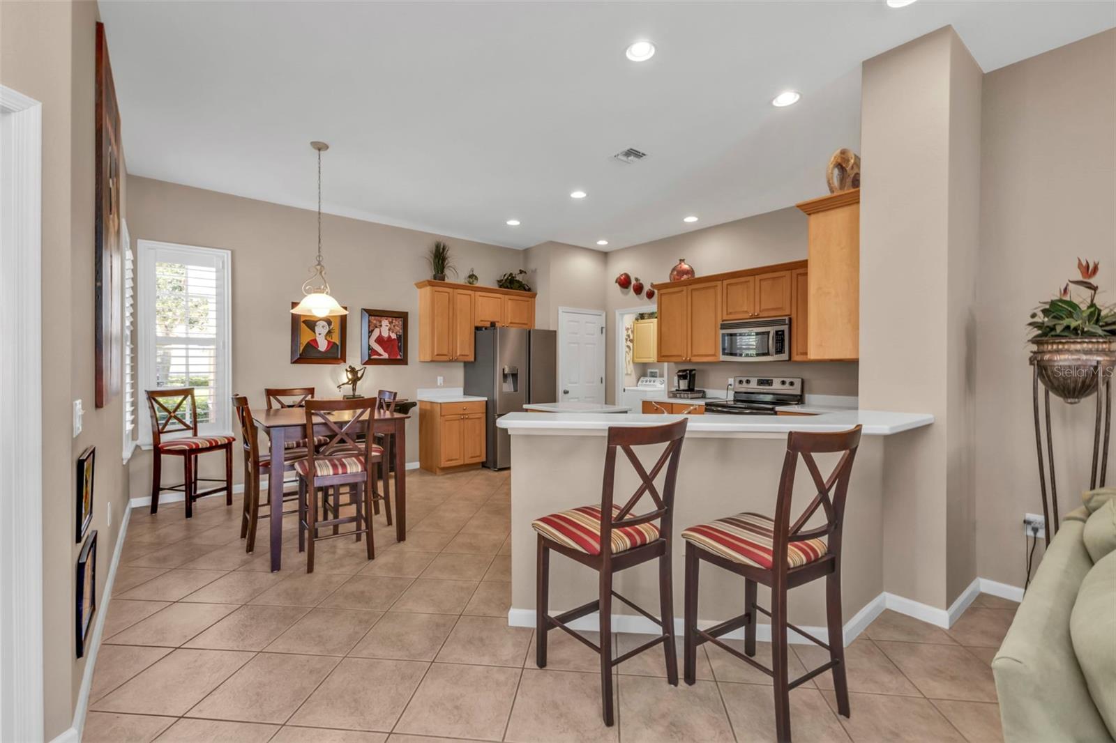 2676 WAX MYRTLE CT