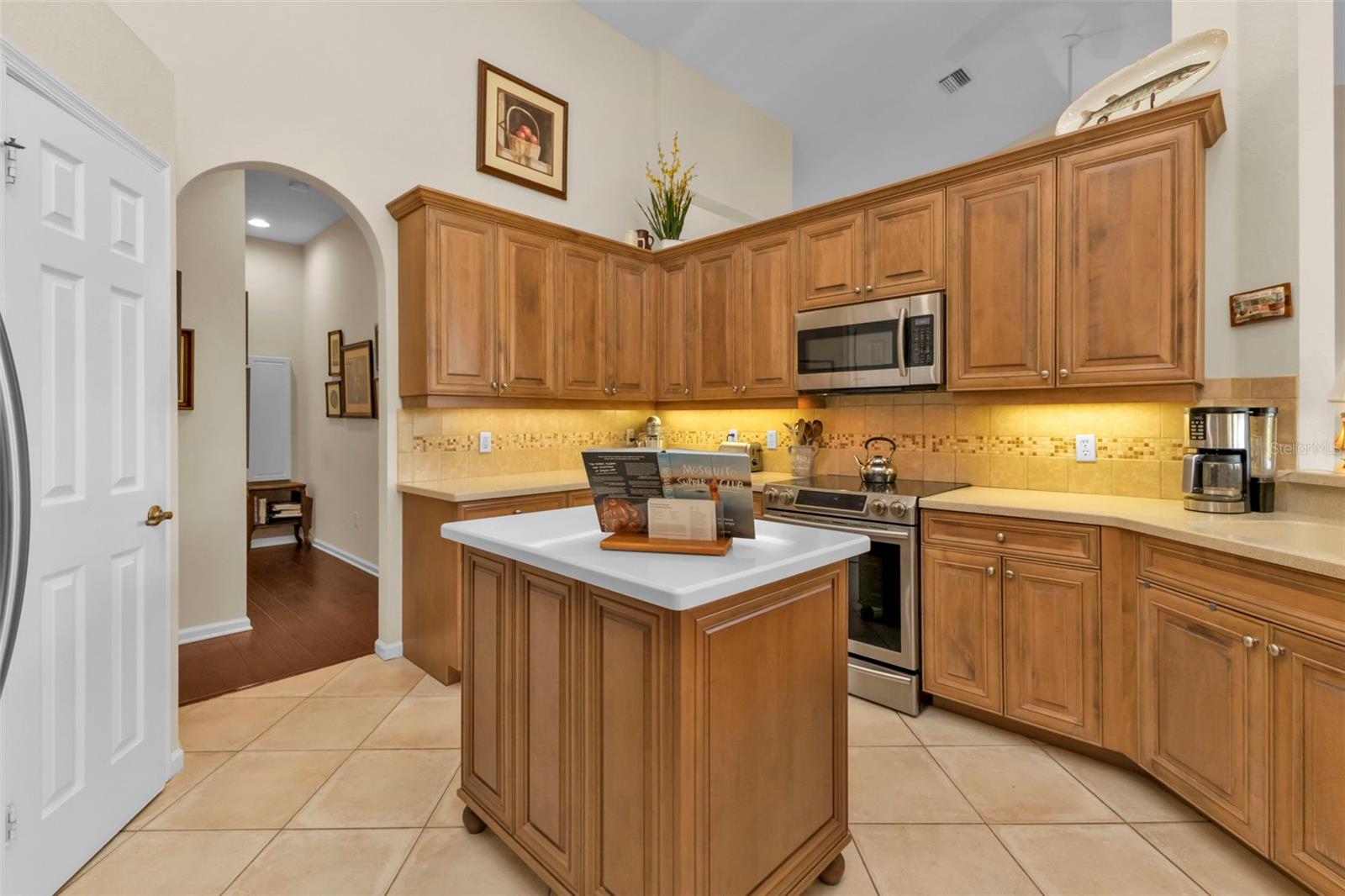3589 PENNYROYAL RD