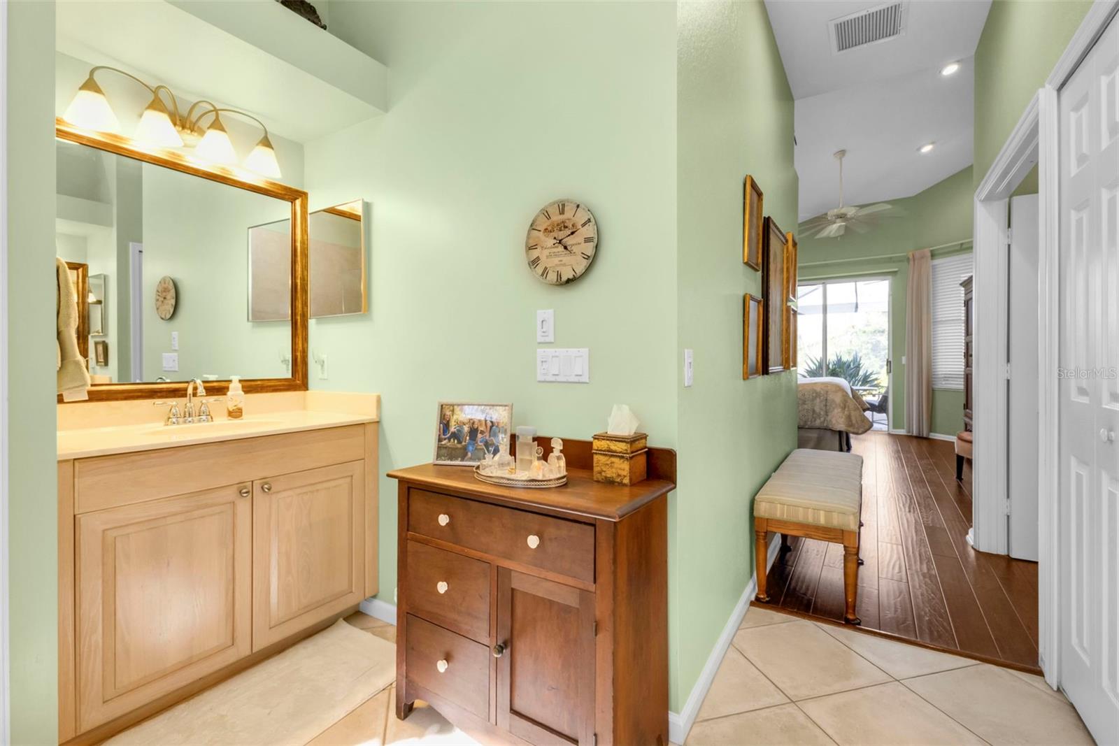3589 PENNYROYAL RD