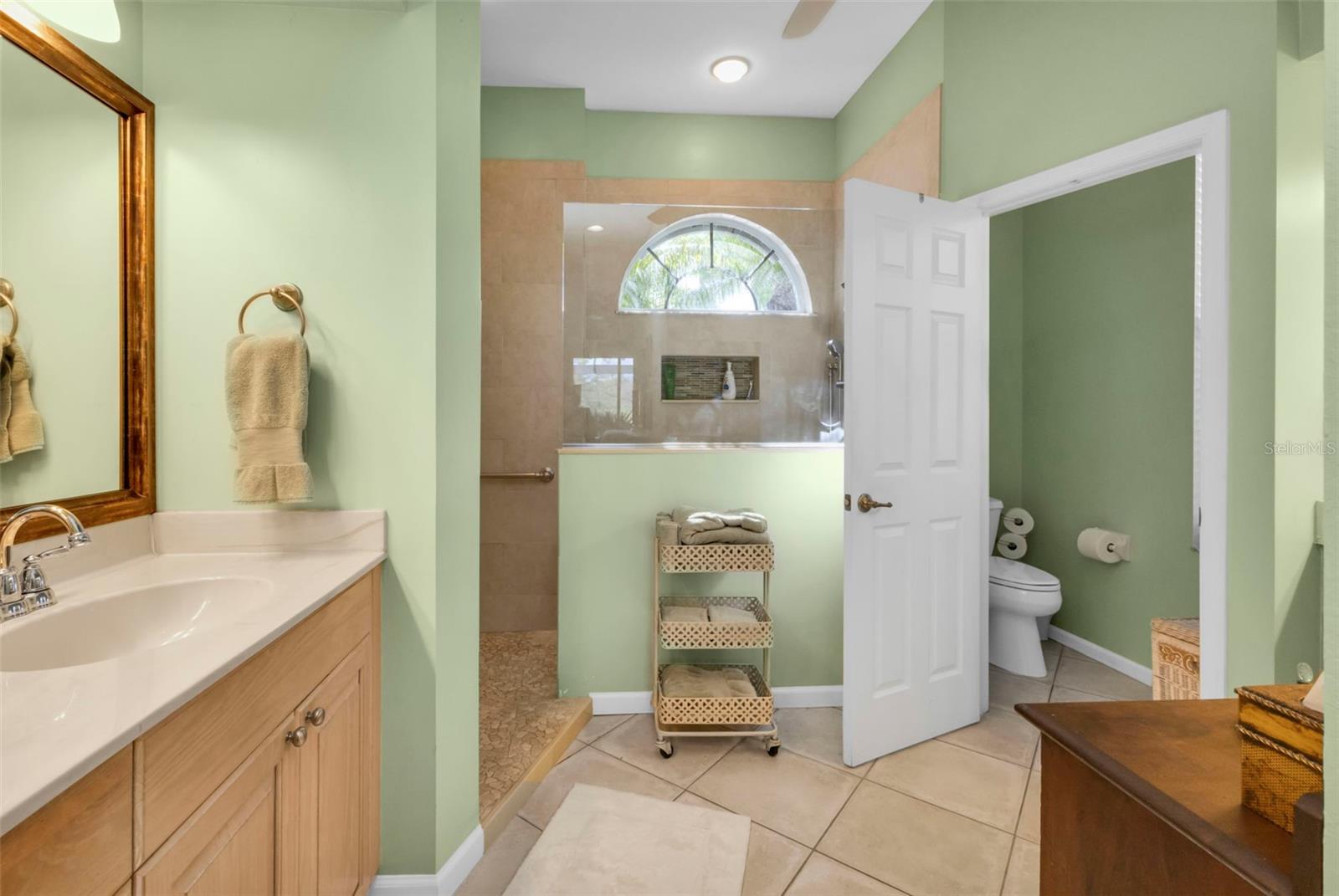3589 PENNYROYAL RD