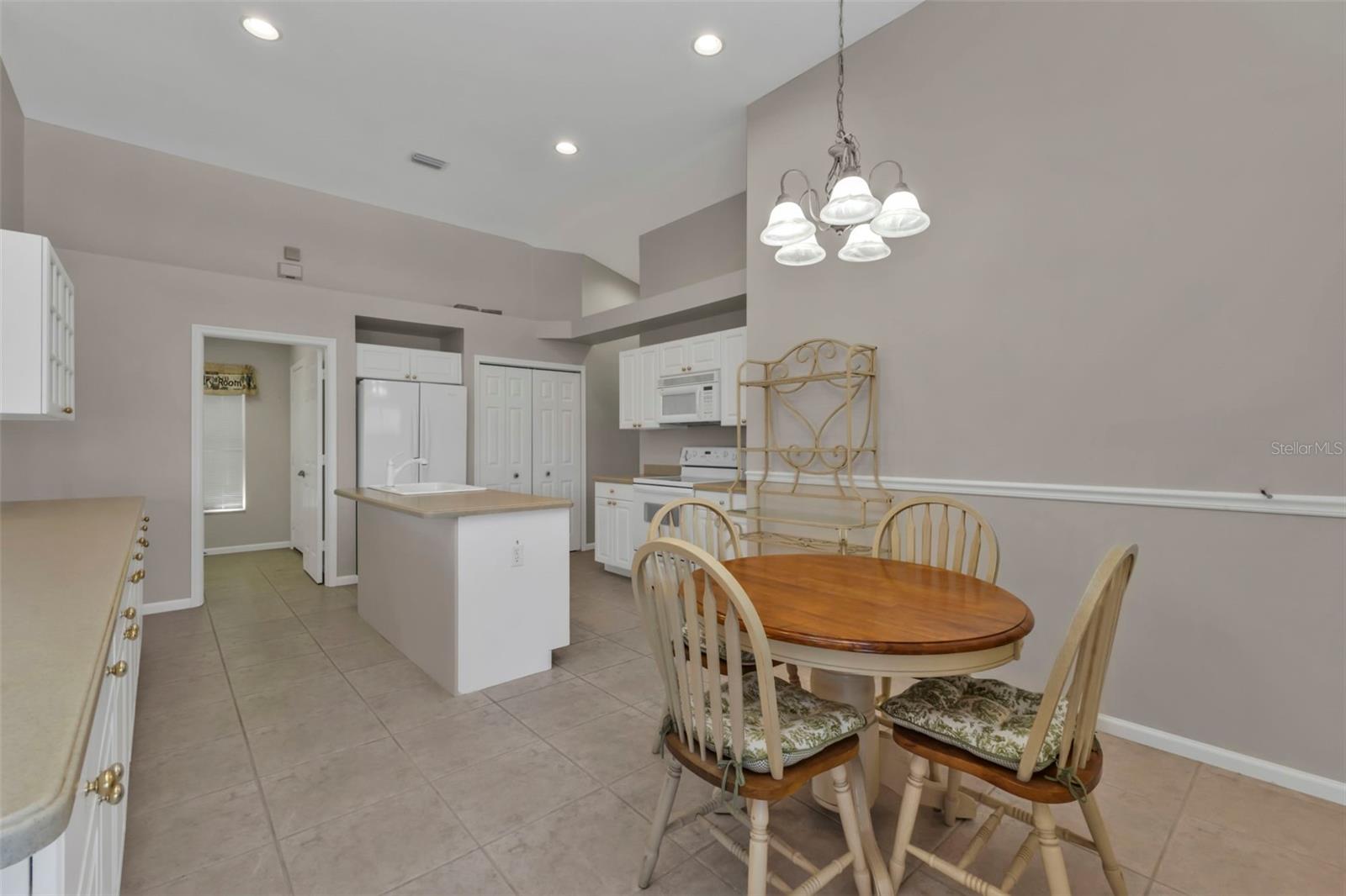 3380 BAY RIDGE WAY