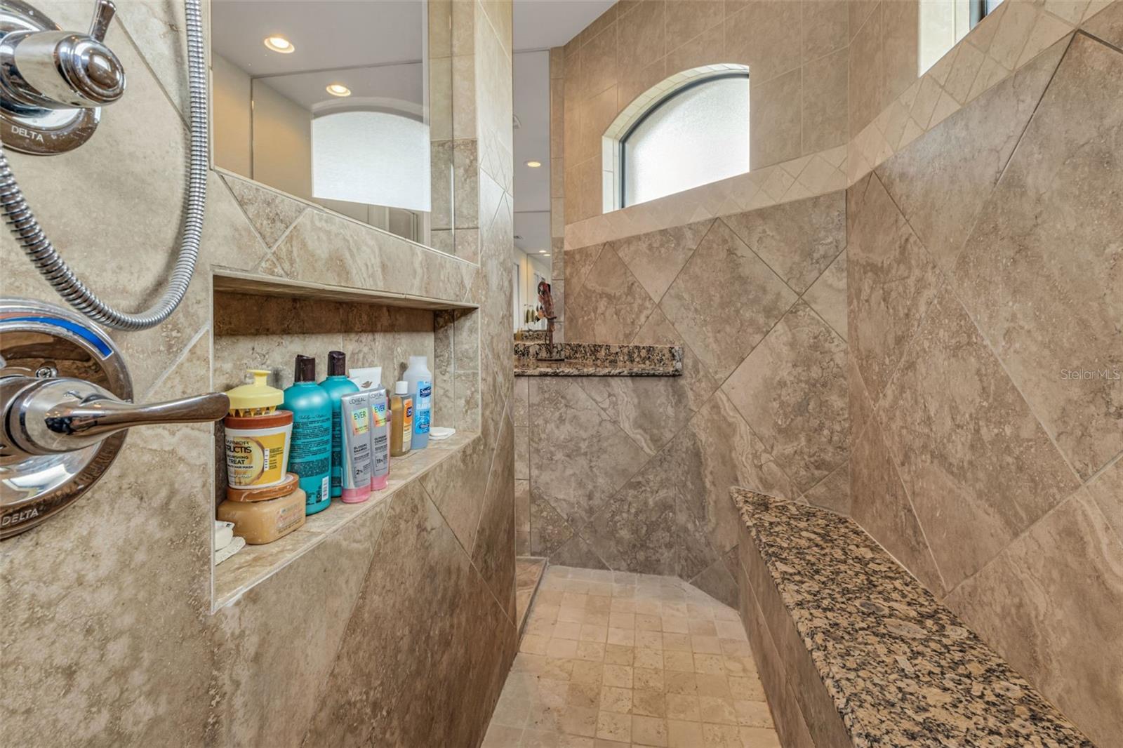13449 PALAU CIR