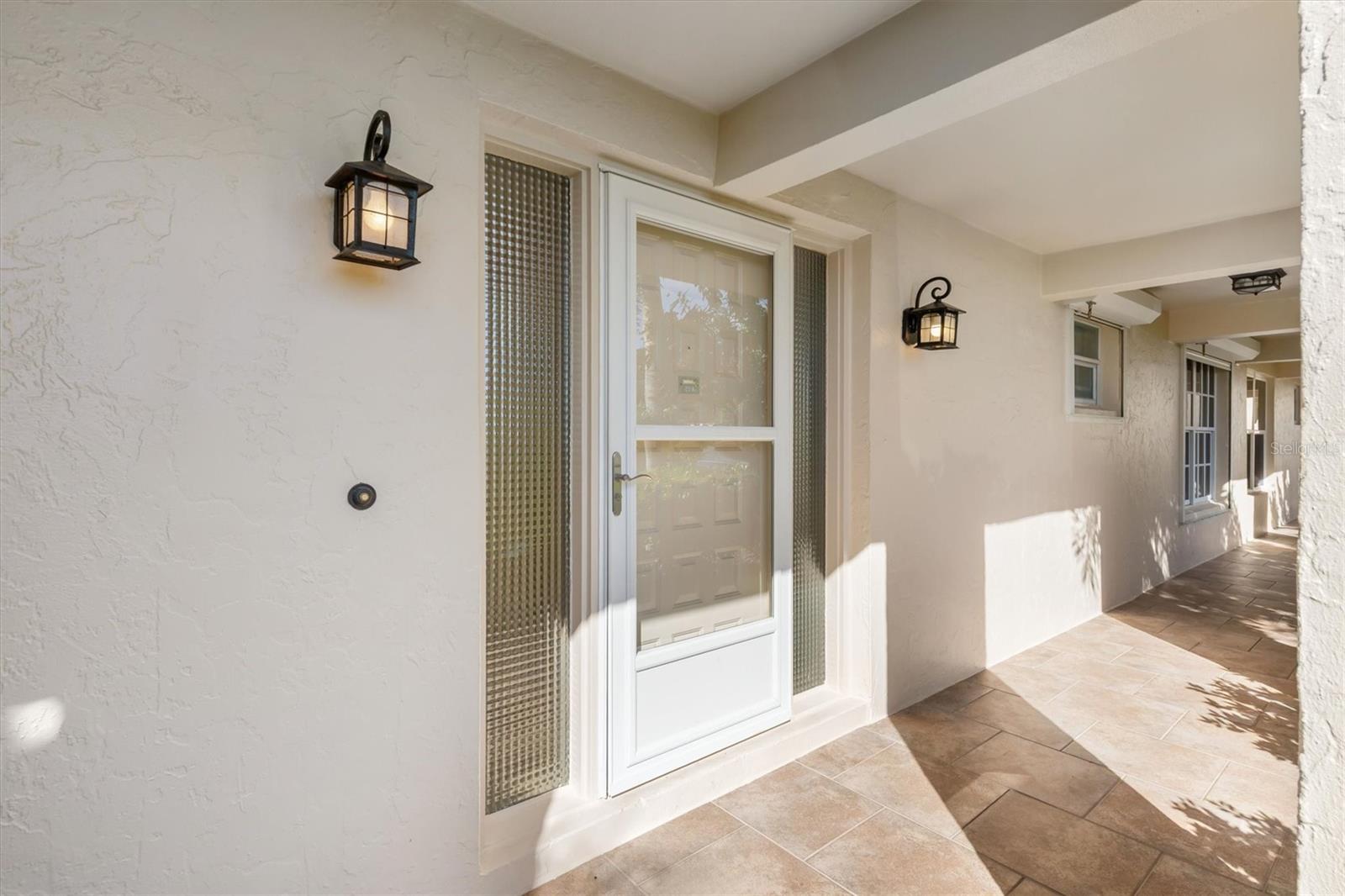 1 COLONY POINT DR #A20