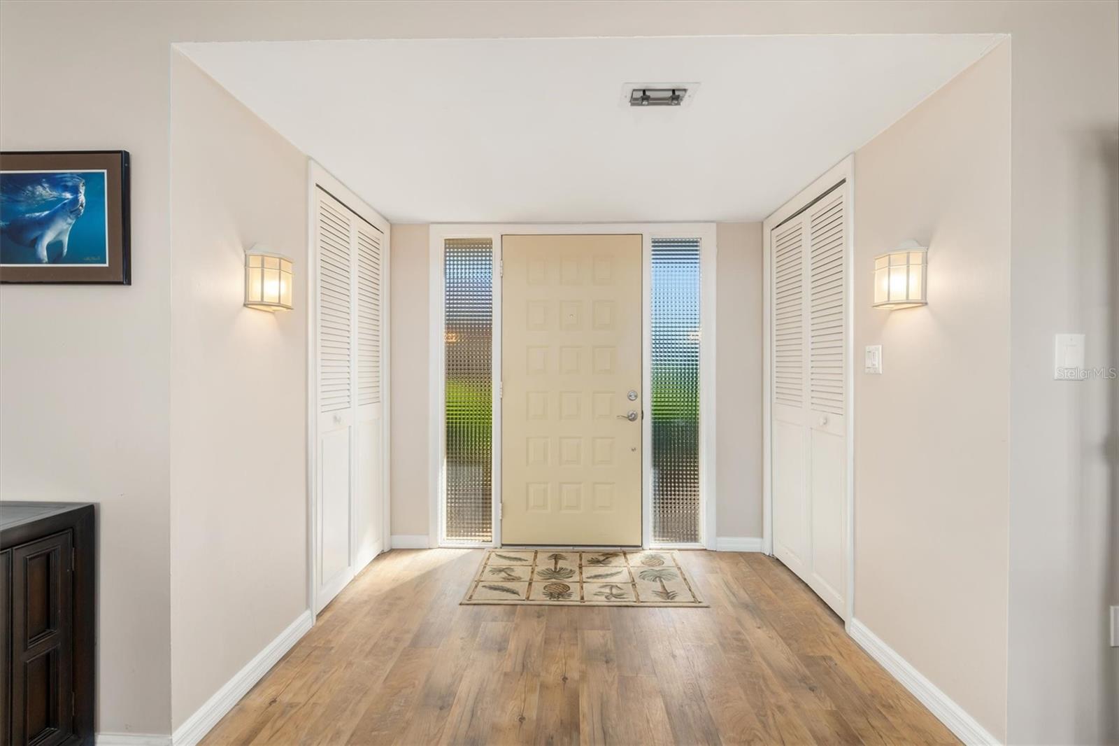 1 COLONY POINT DR #A20