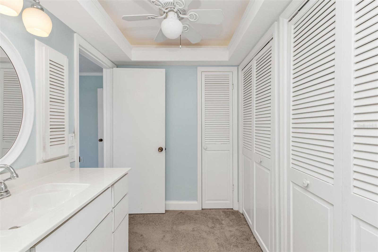 1 COLONY POINT DR #3C