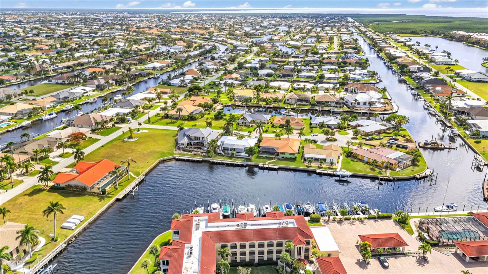 1 COLONY POINT DR #3C