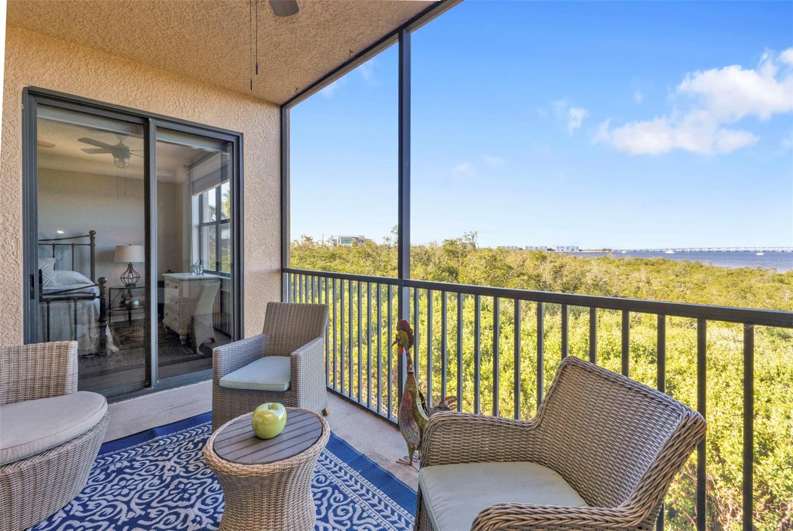 900 E MARION AVE #1301