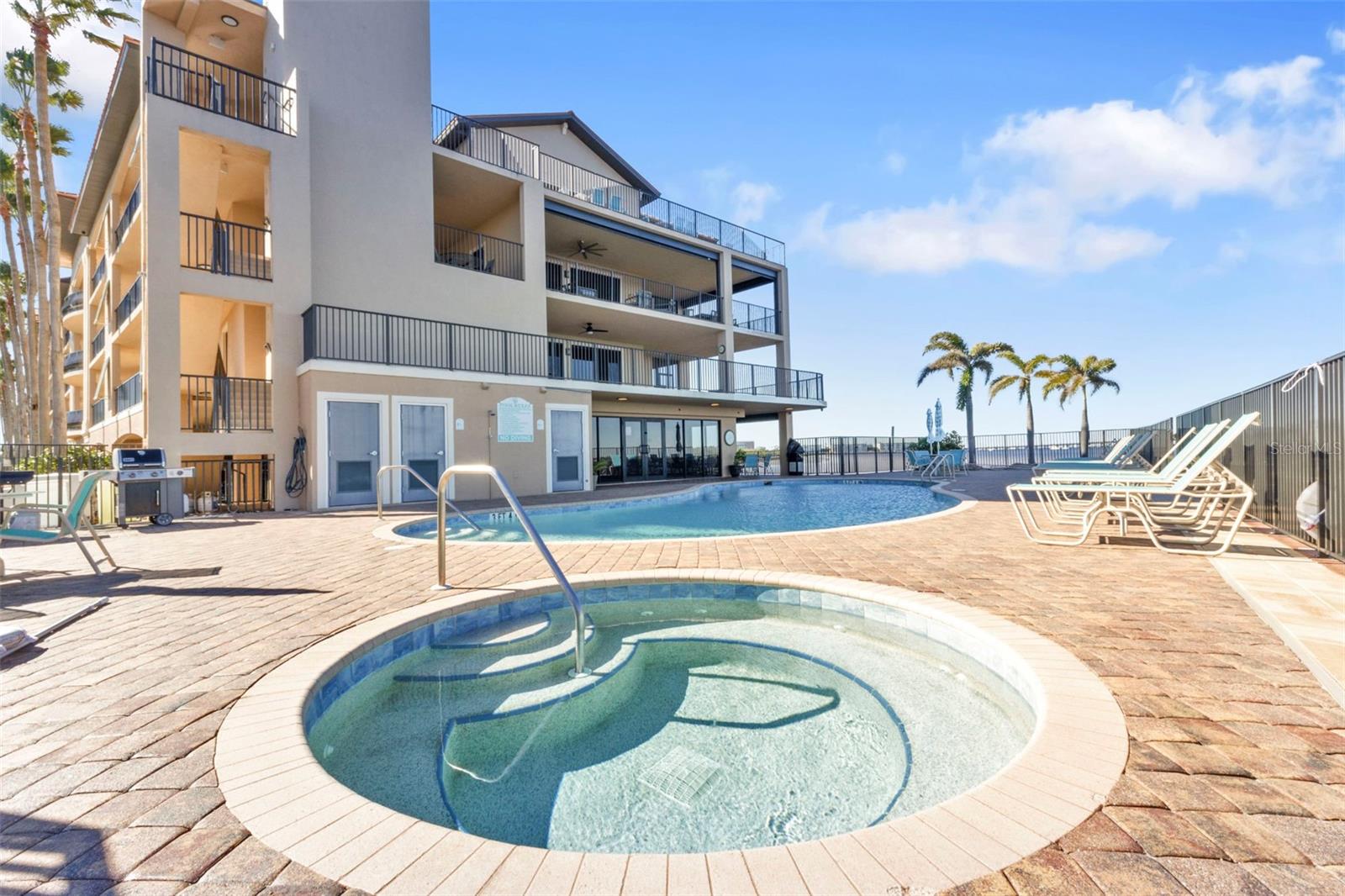 900 E MARION AVE #1301