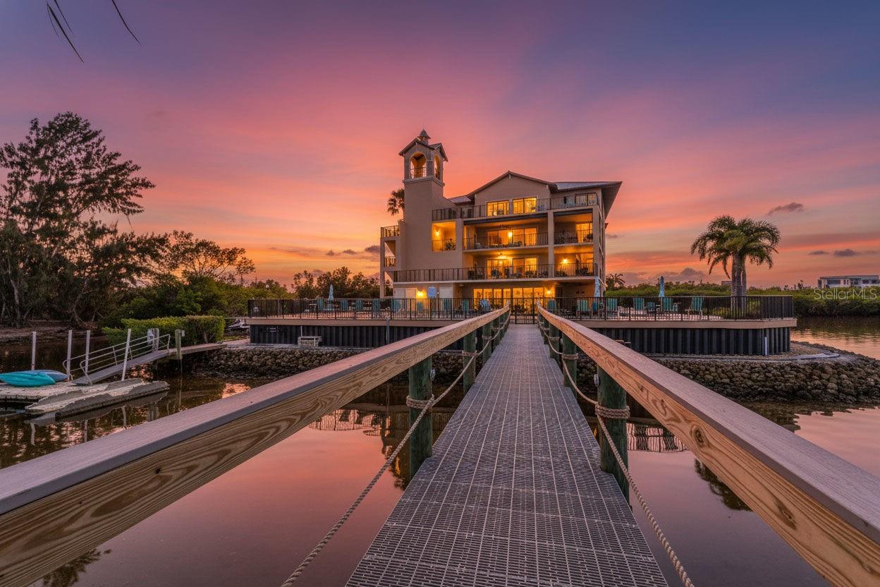 900 E MARION AVE #1301