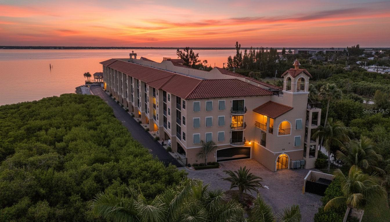 900 E MARION AVE #1301