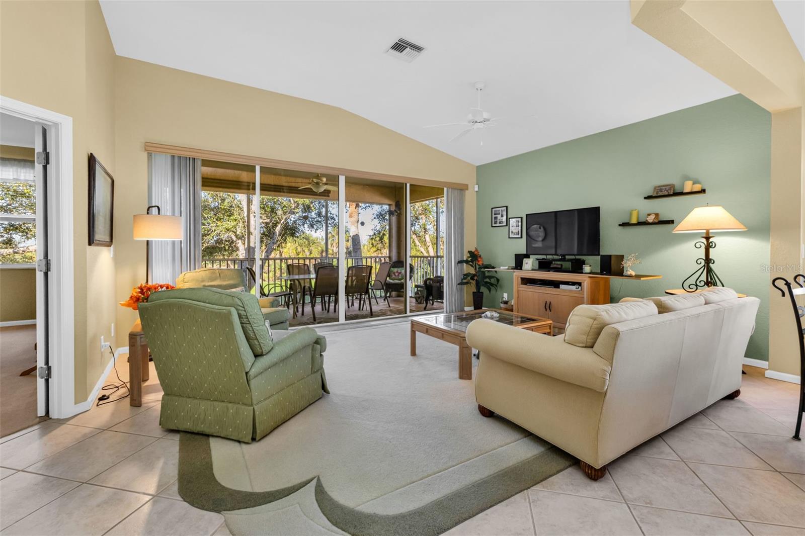 3353 GRAND VISTA CT #203