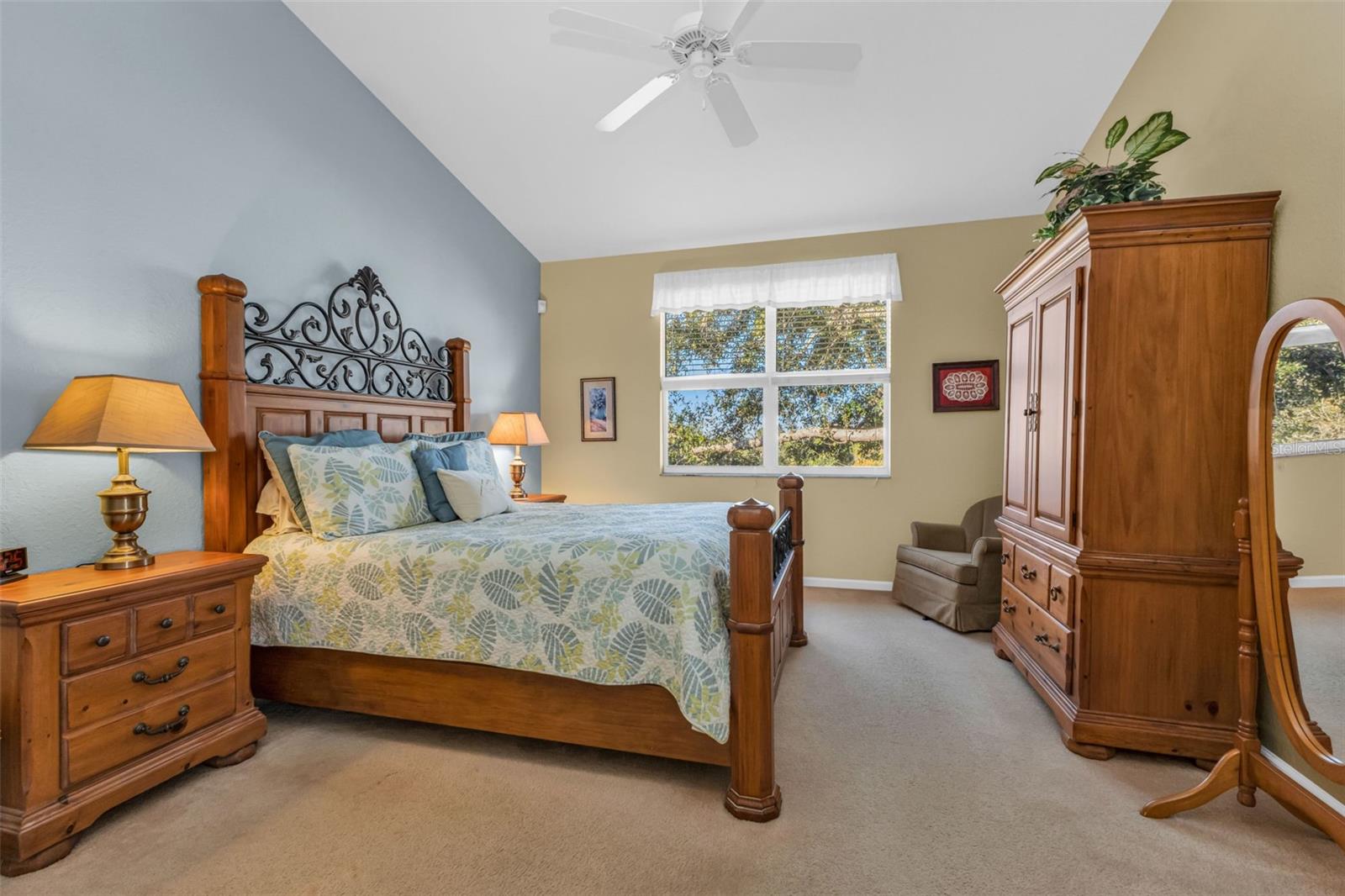 3353 GRAND VISTA CT #203