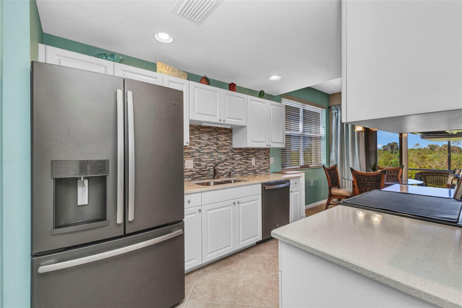 3393 GRAND VISTA CT #101