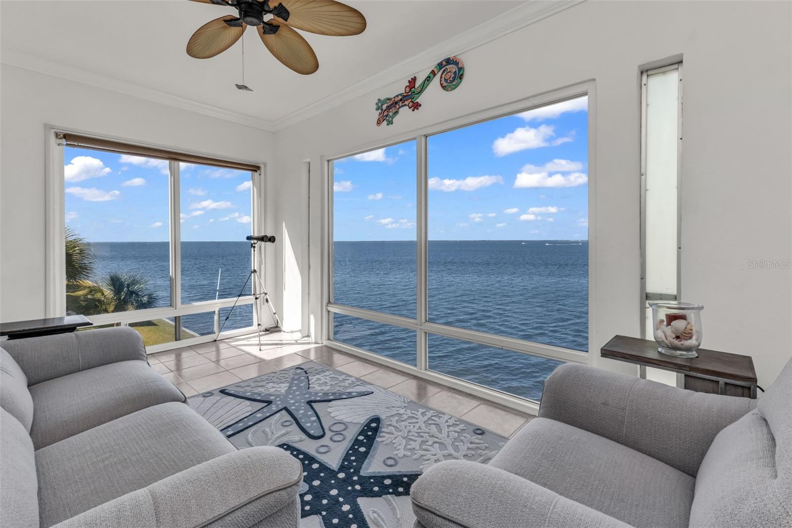 1 COLONY POINT DR #13C