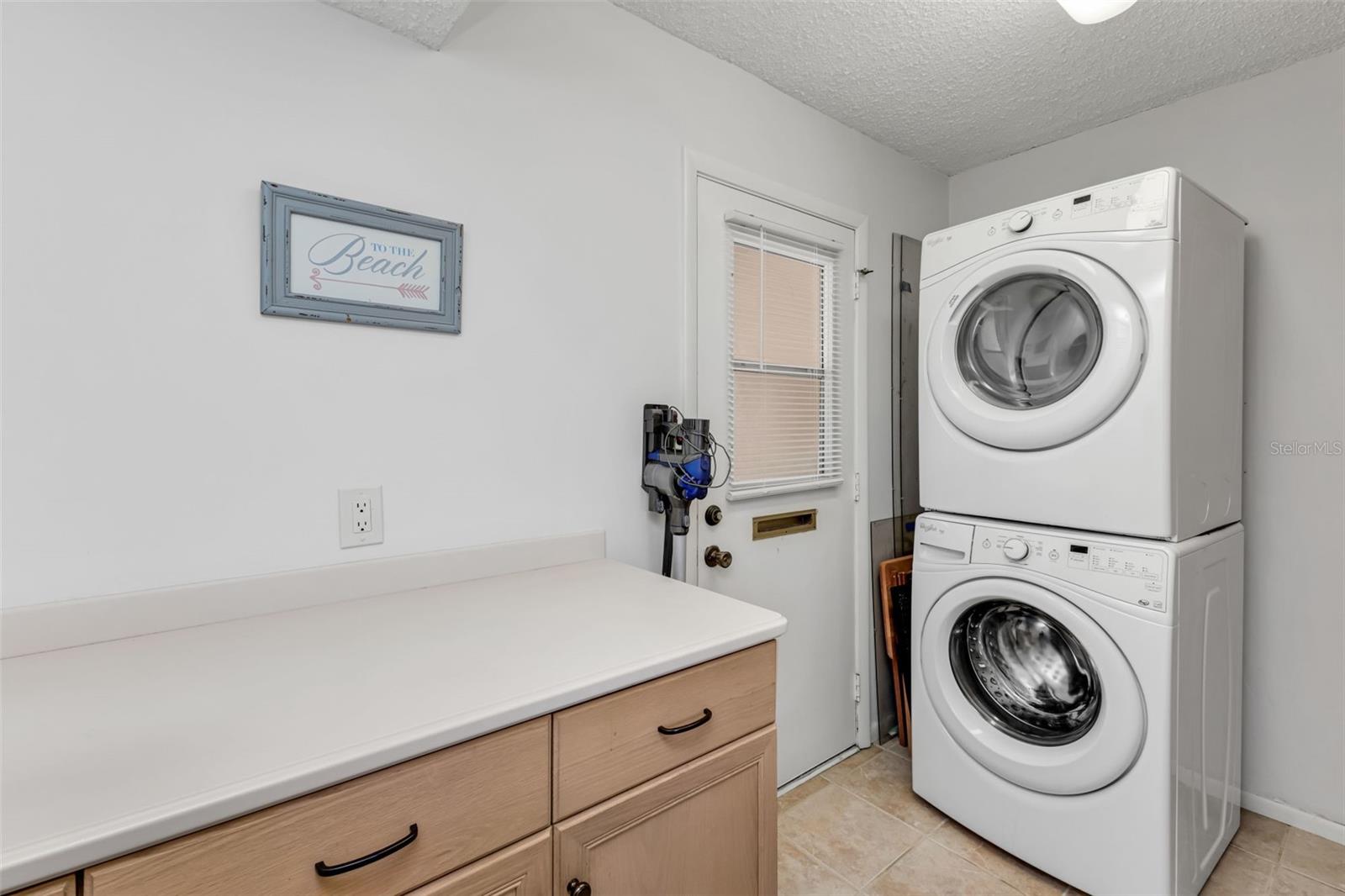 1 COLONY POINT DR #13C