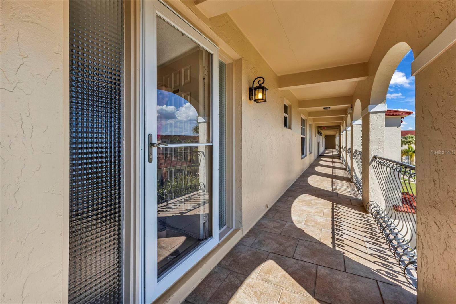 1 COLONY POINT DR #13C