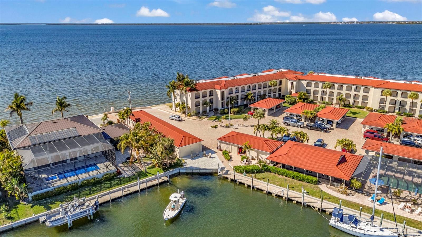 1 COLONY POINT DR #13C