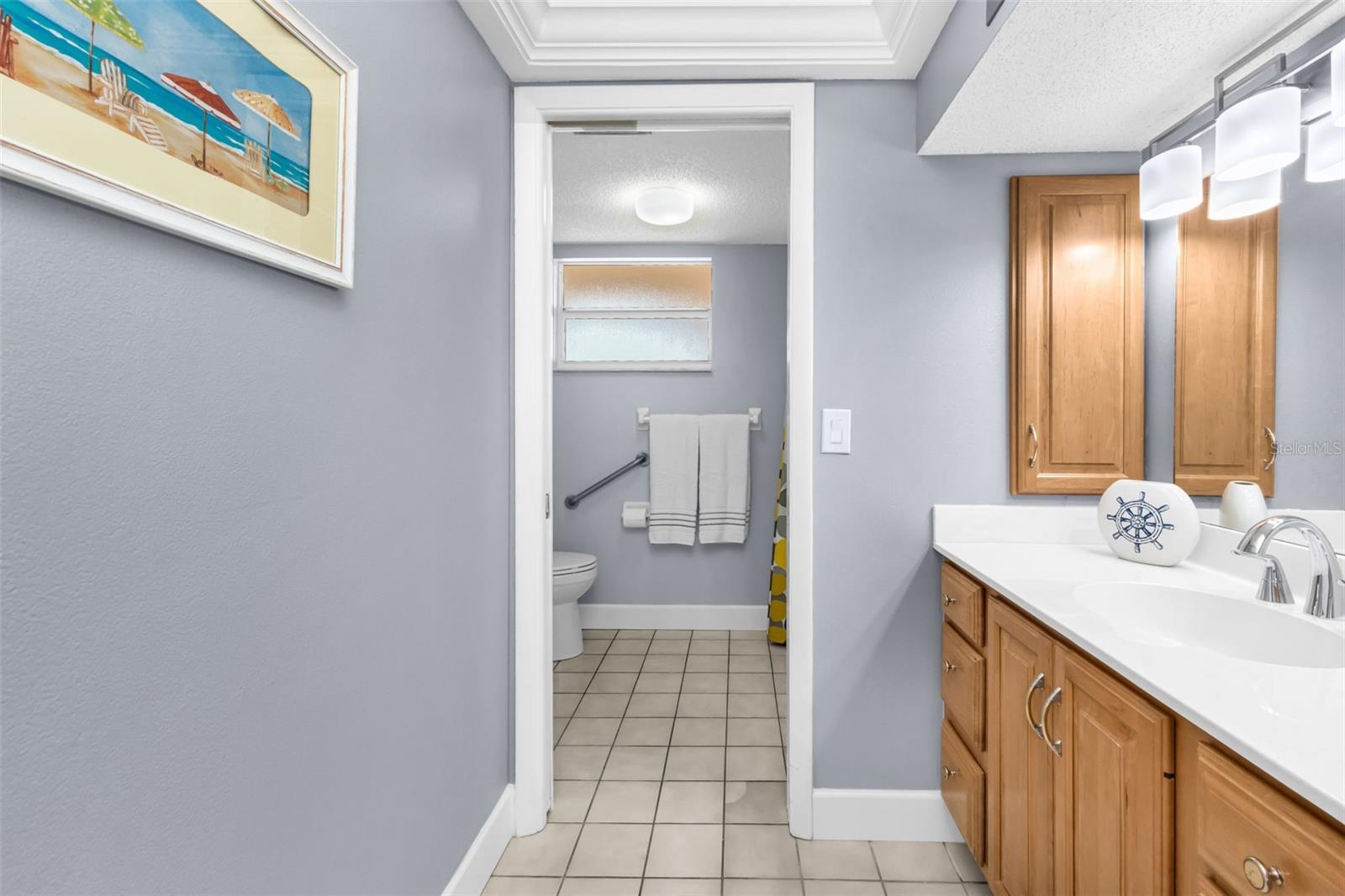 1 COLONY POINT DR #13C