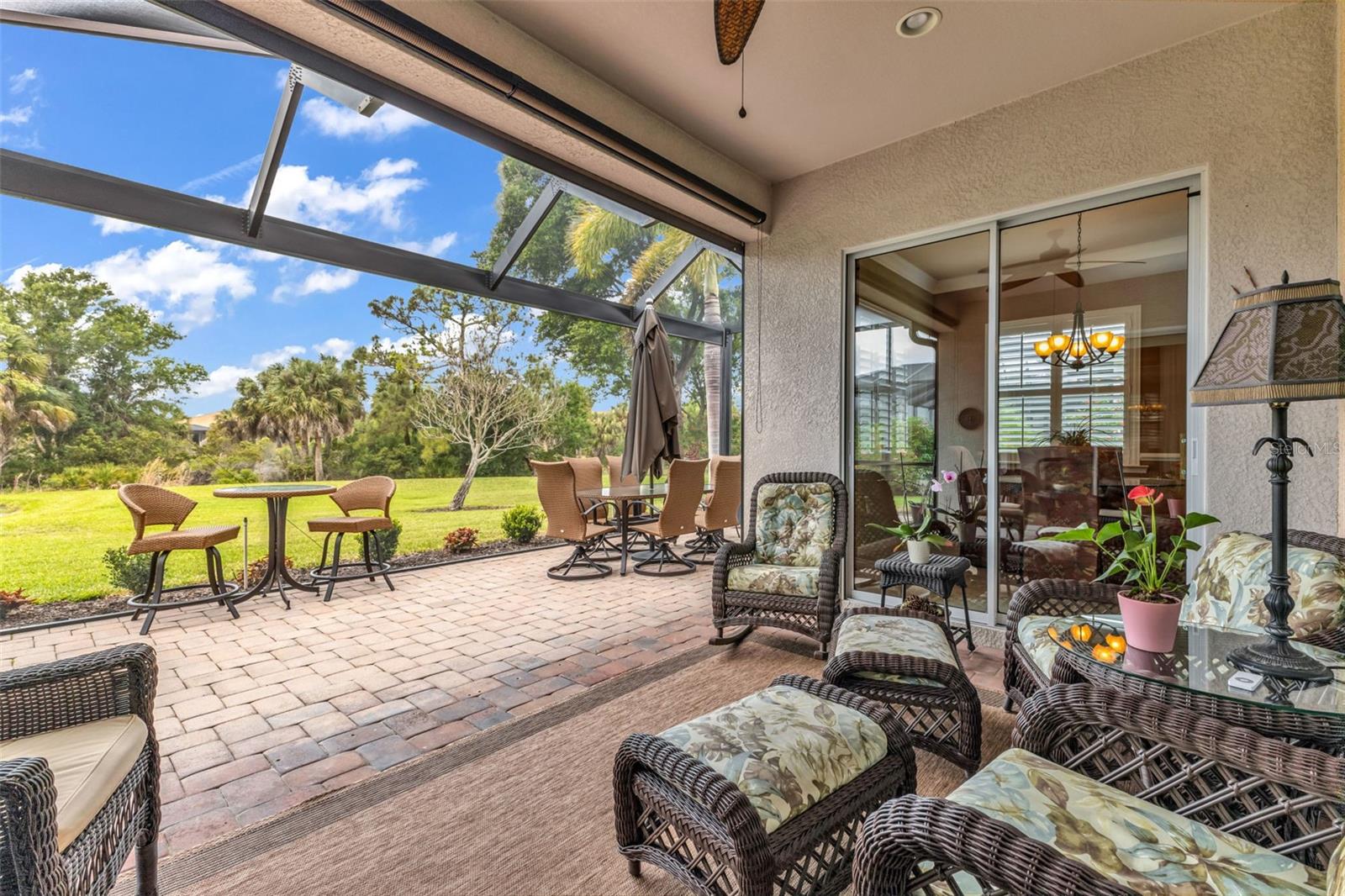 13304 CREEKSIDE LN