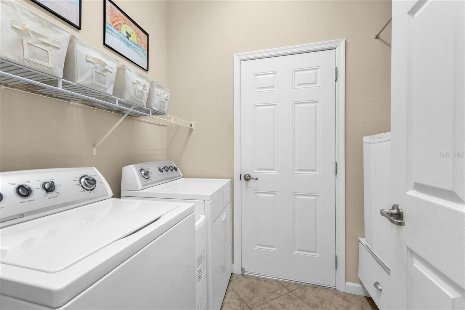 13304 CREEKSIDE LN