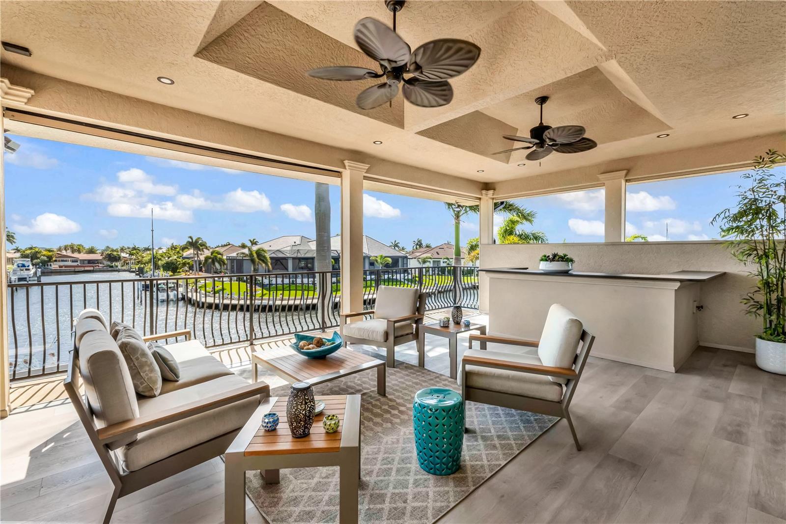 44 COLONY POINT DR