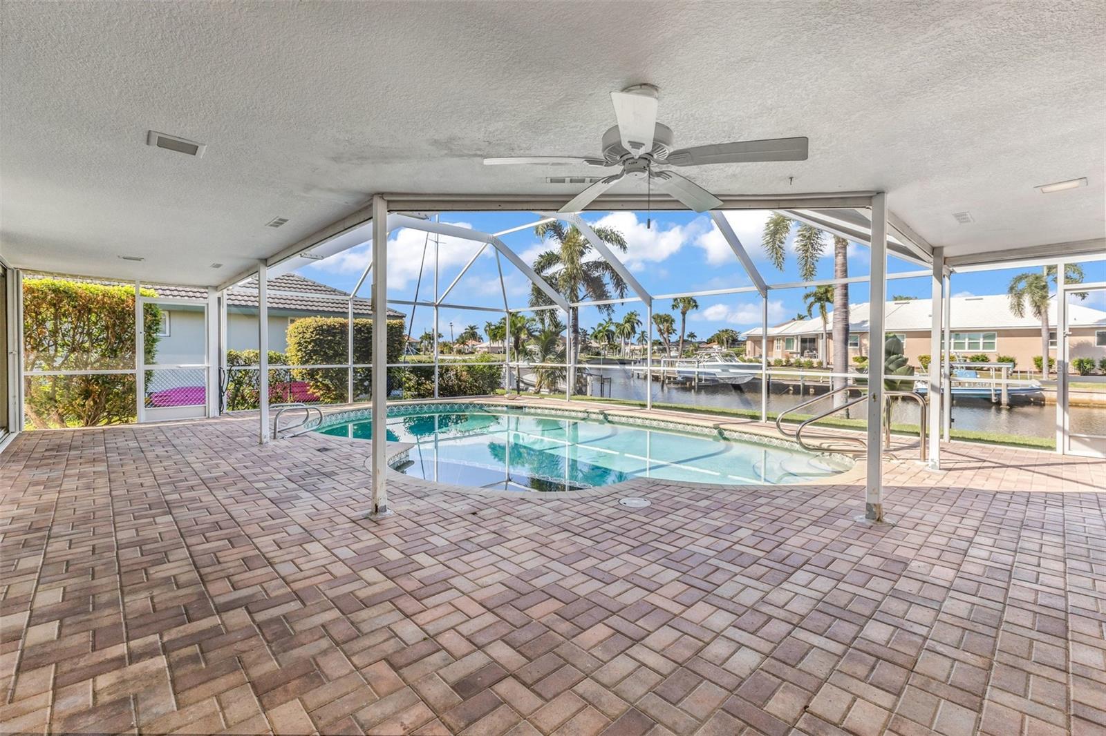 113 HIBISCUS DR