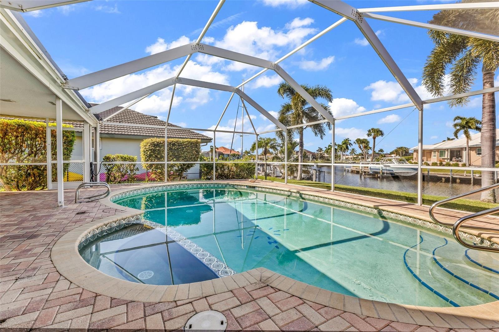 113 HIBISCUS DR