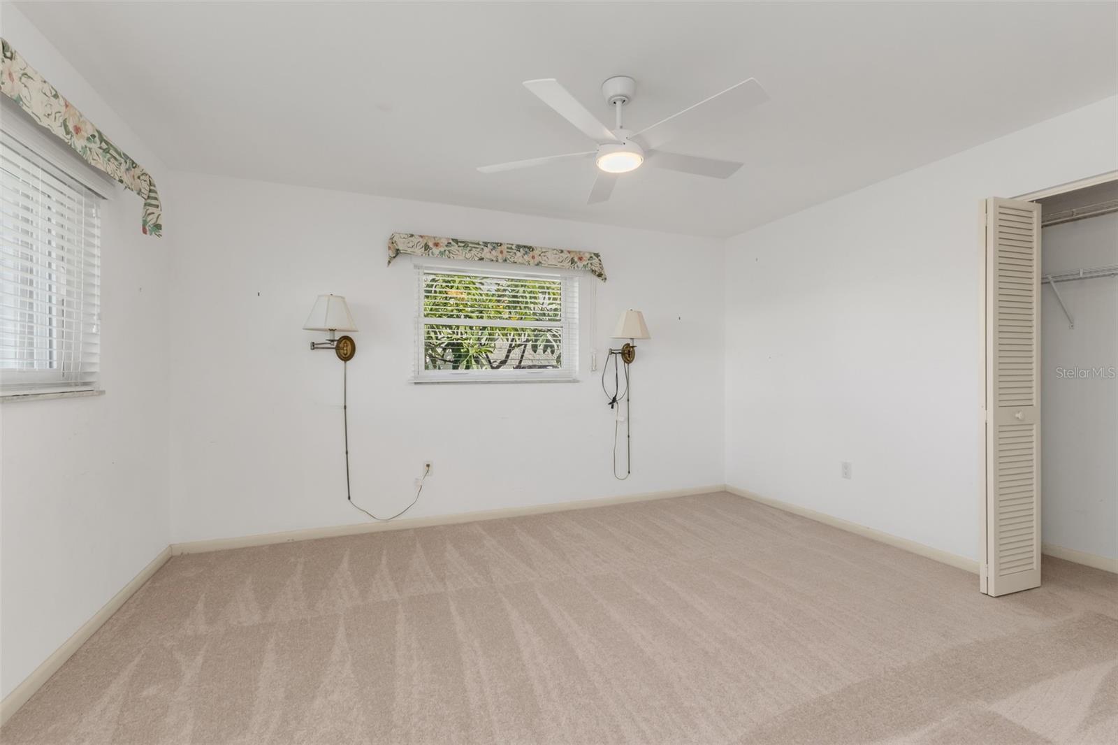 113 HIBISCUS DR