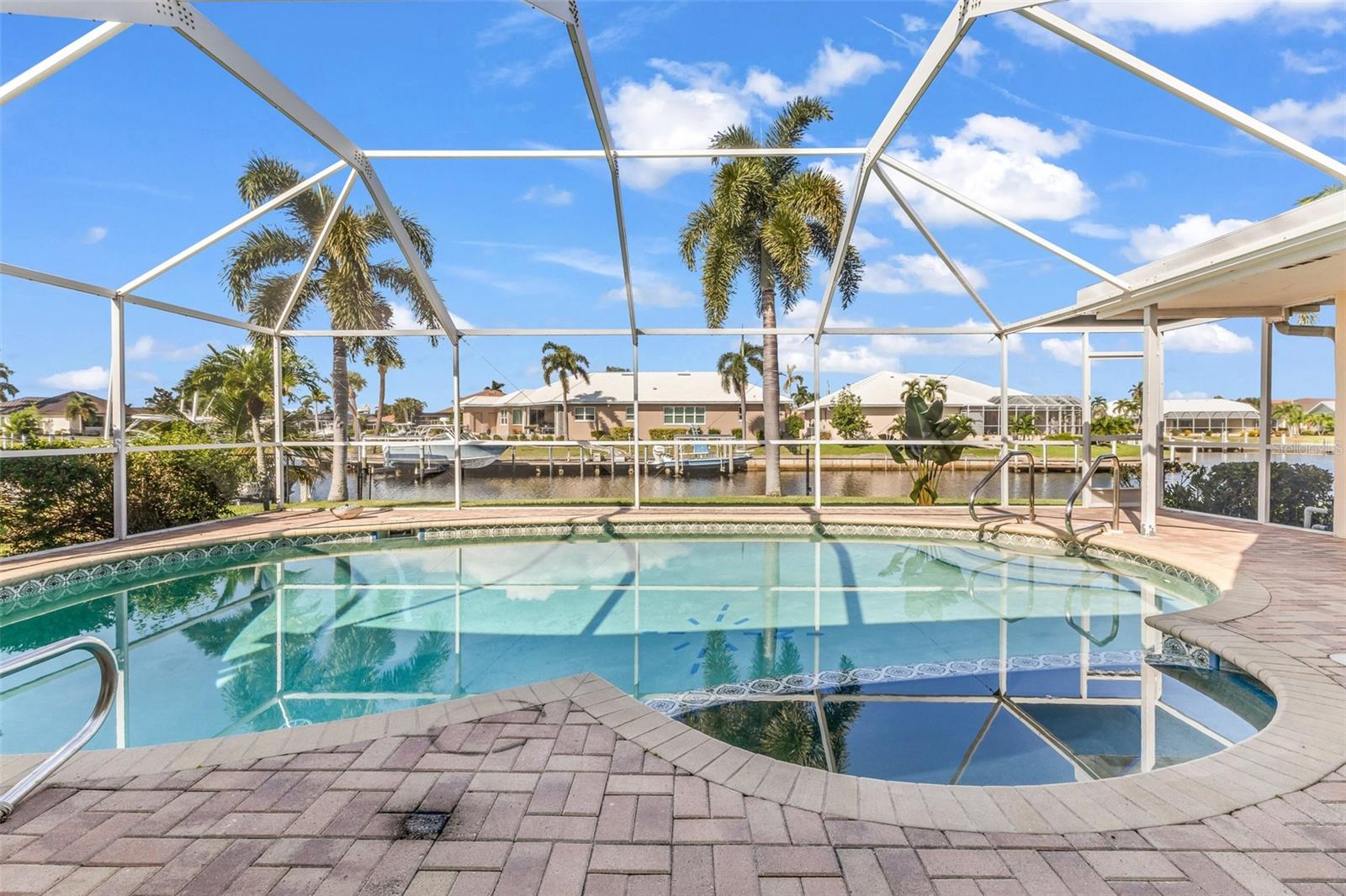 113 HIBISCUS DR