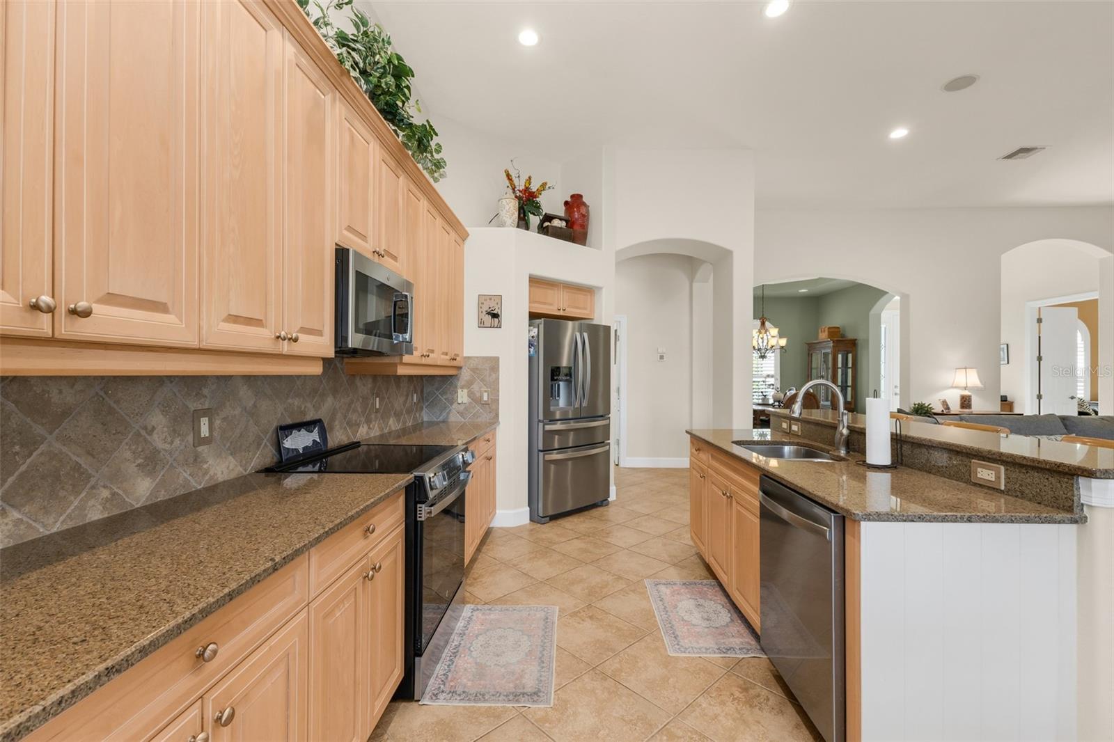 2620 MYAKKA MARSH LN