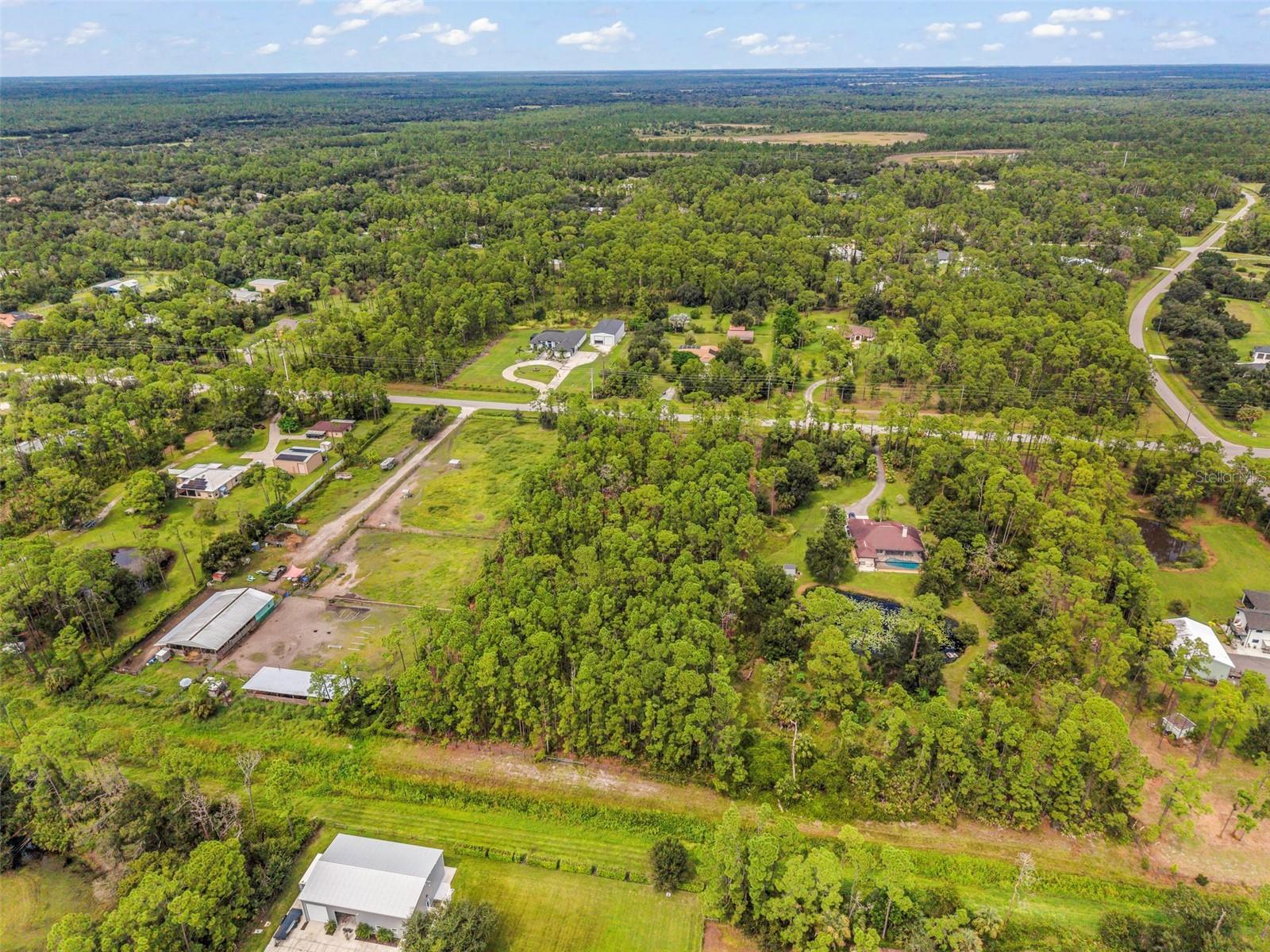 TROPICAIRE BLVD