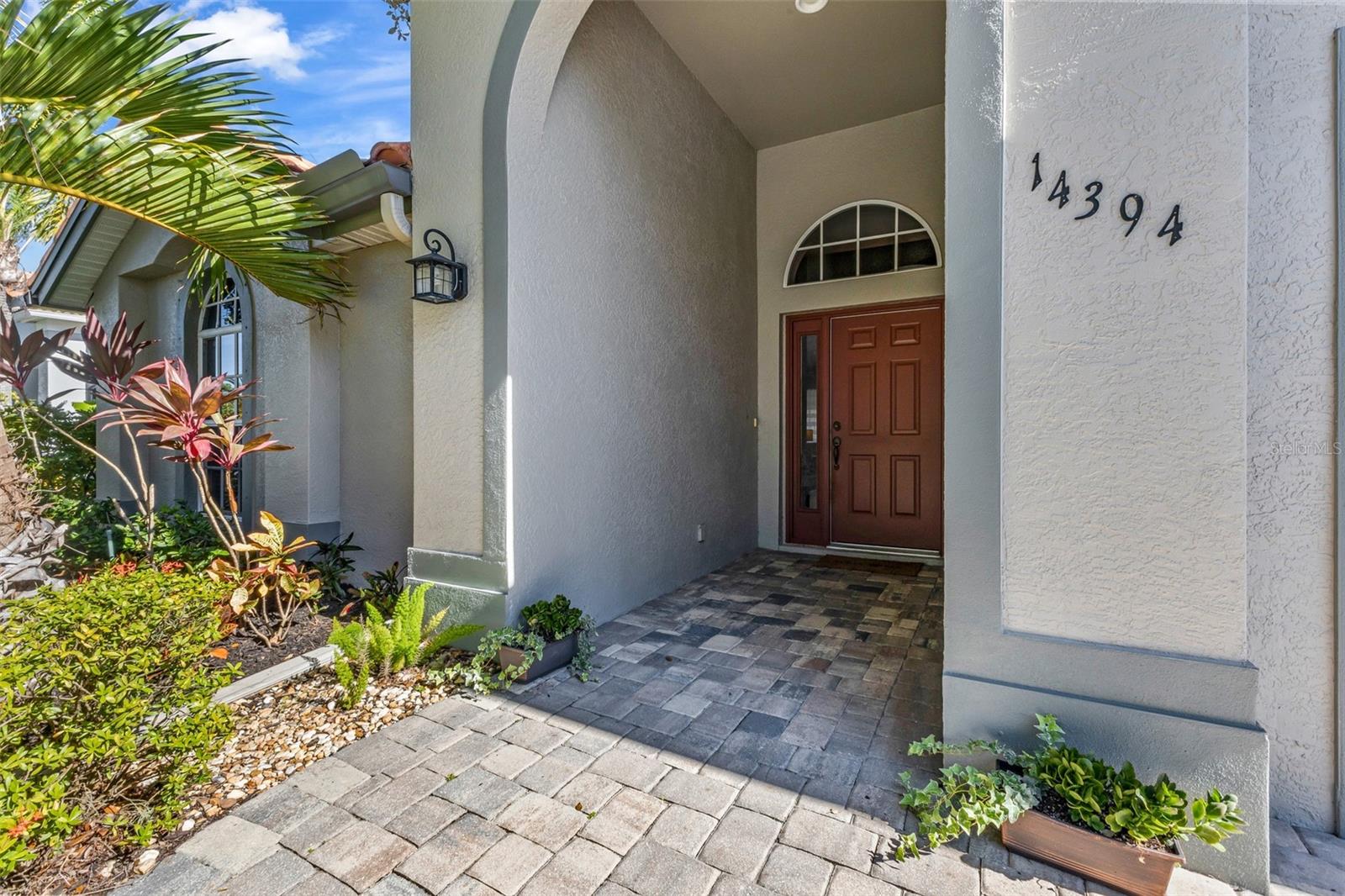 14394 SILVER LAKES CIR
