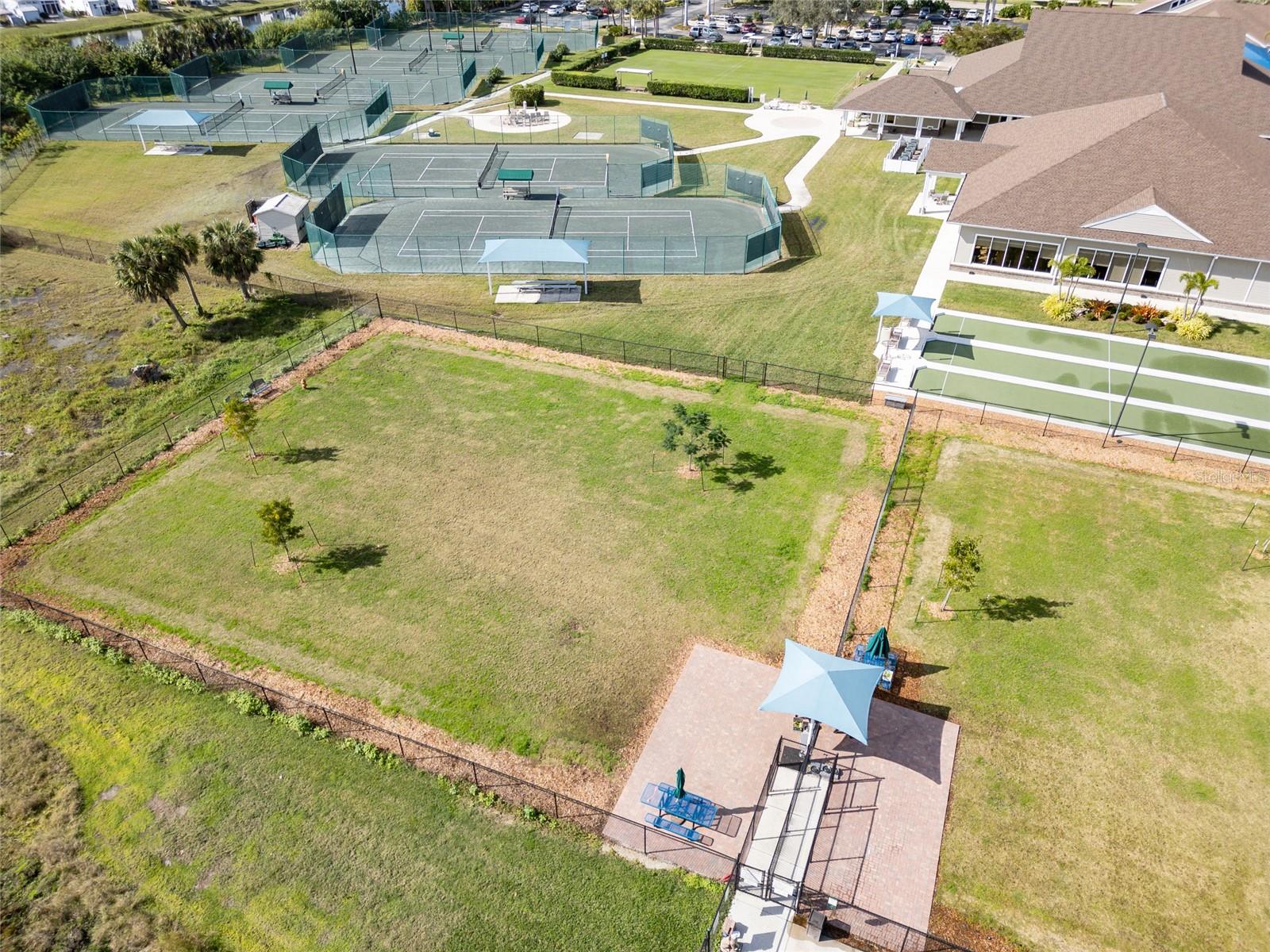 14394 SILVER LAKES CIR