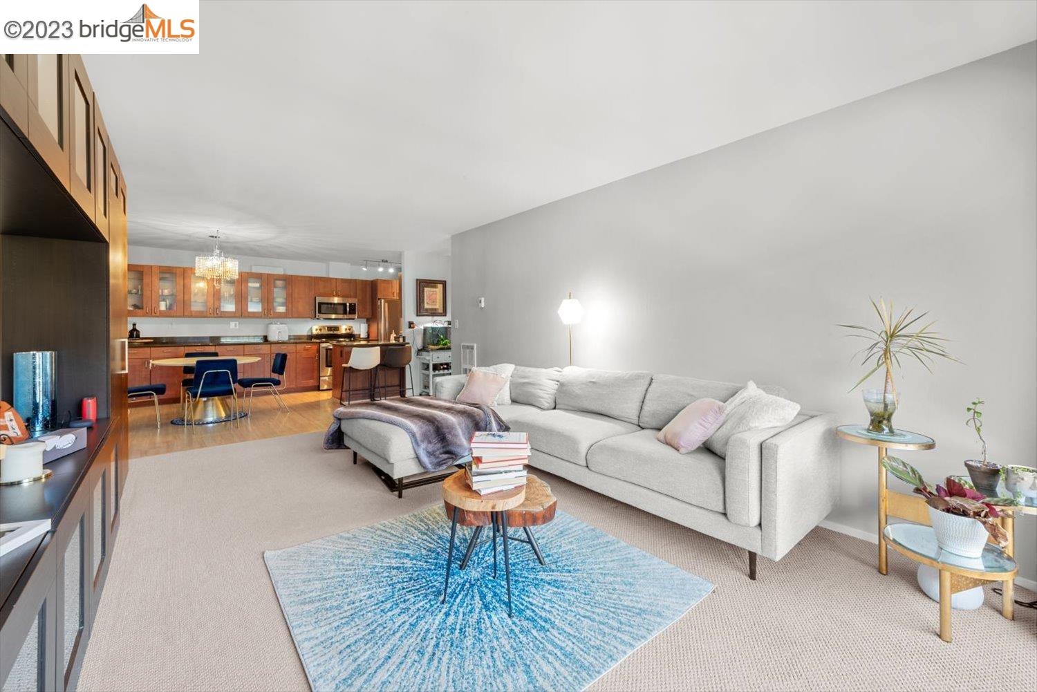 950 Shorepoint Ct # 112