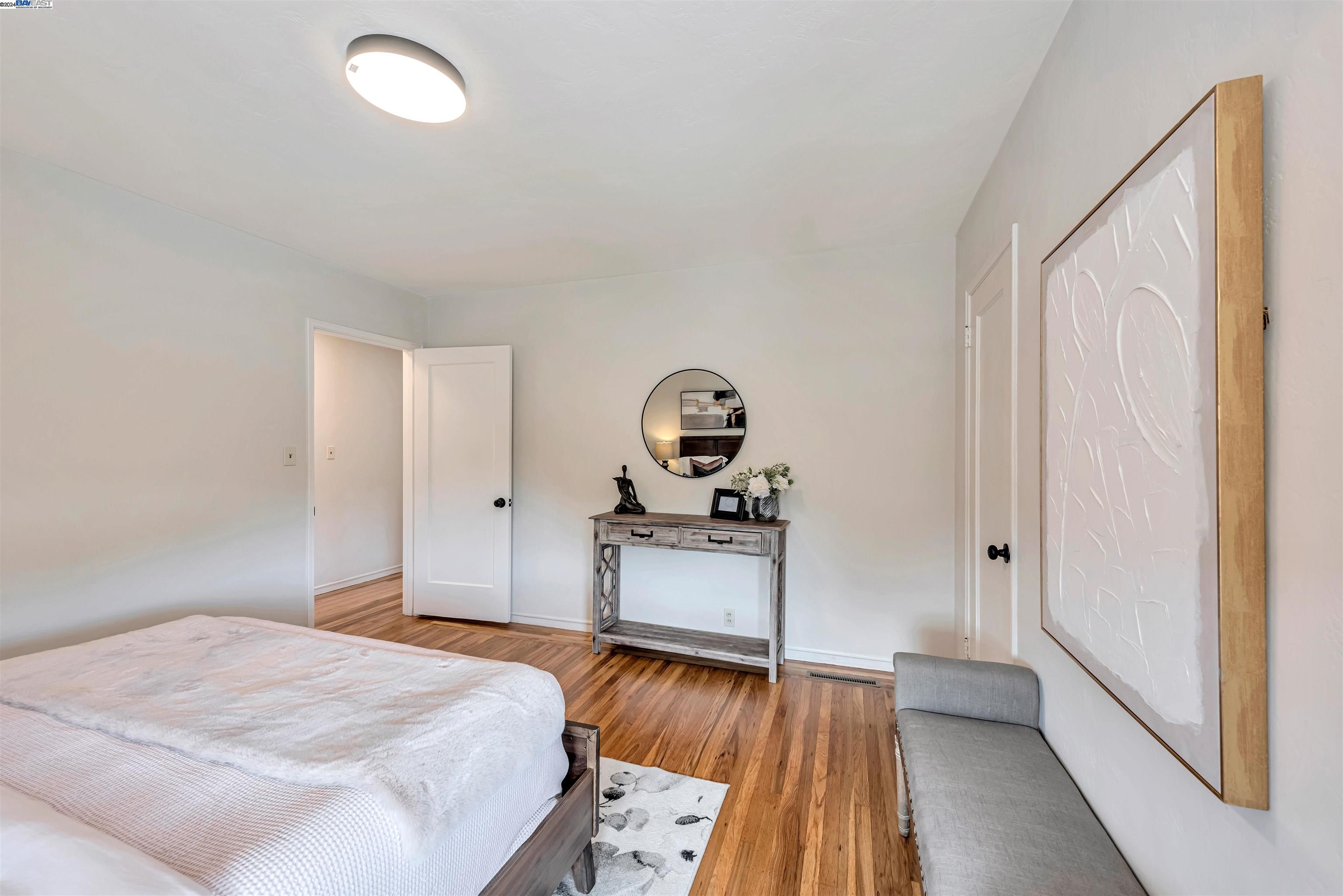 289 Peralta Ave