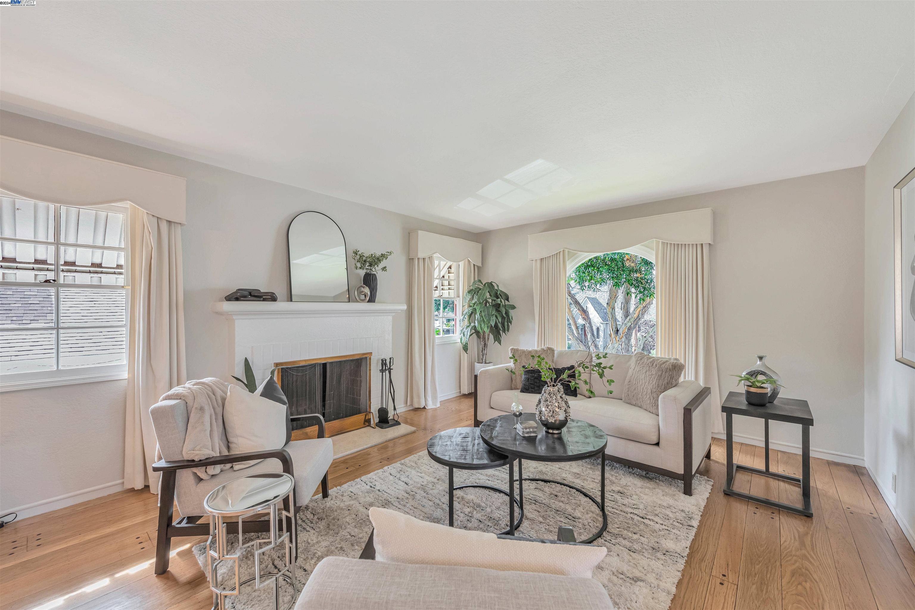 289 Peralta Ave