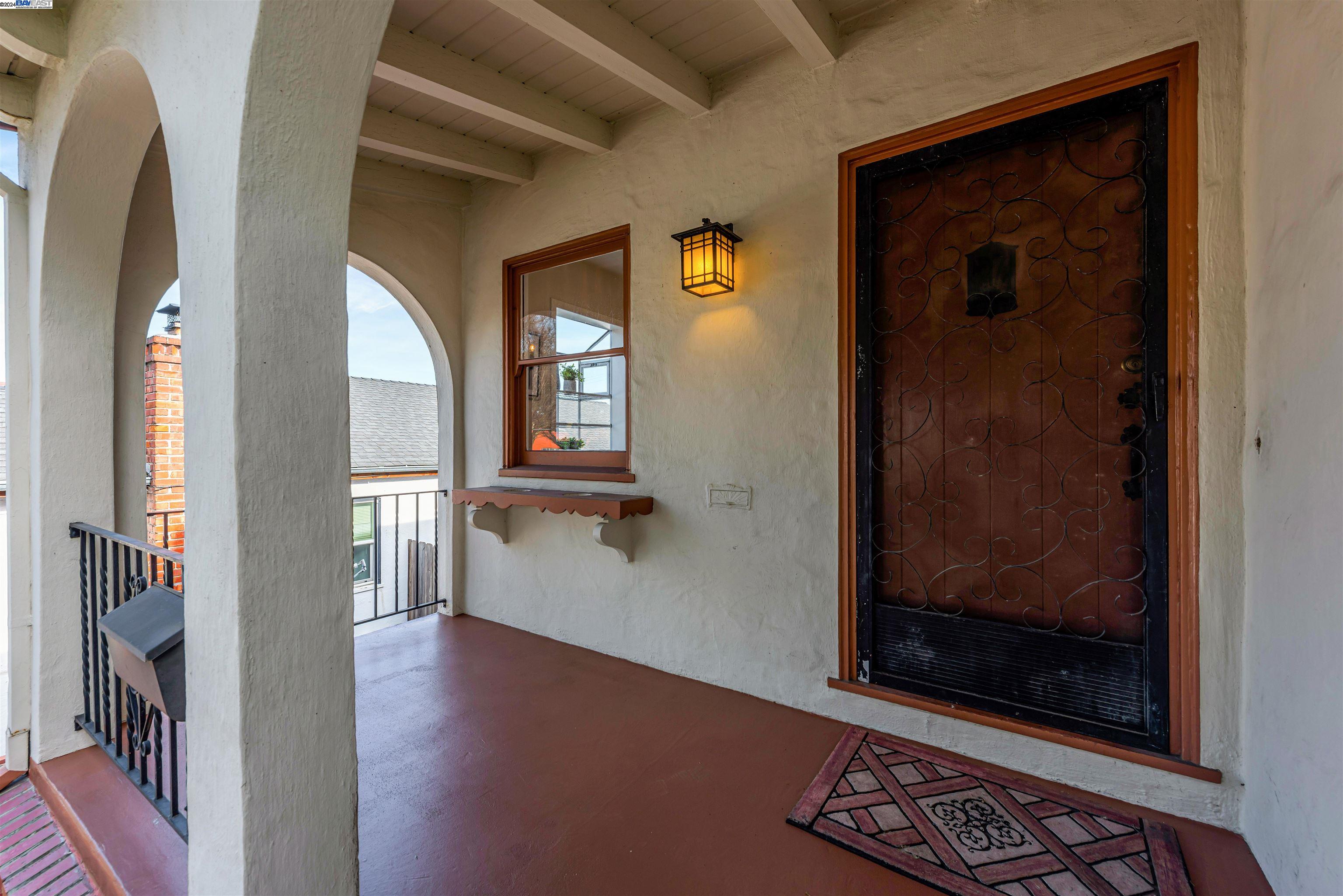 289 Peralta Ave