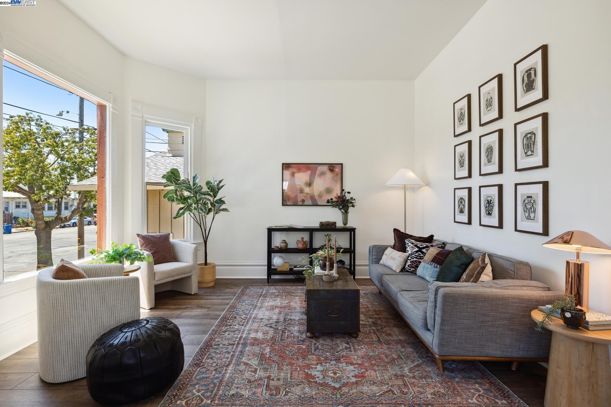 1005 Lincoln Ave