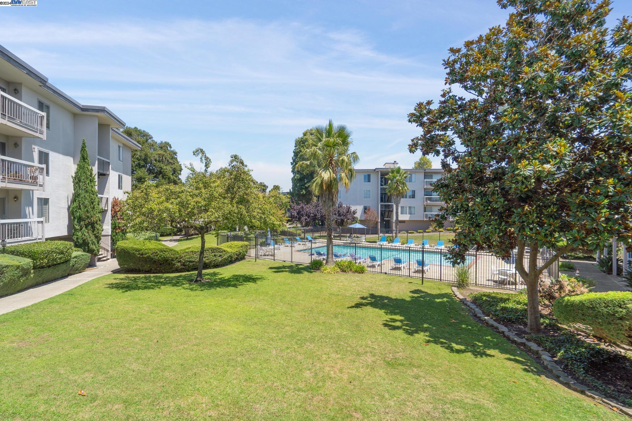 950 Shorepoint Ct # 107