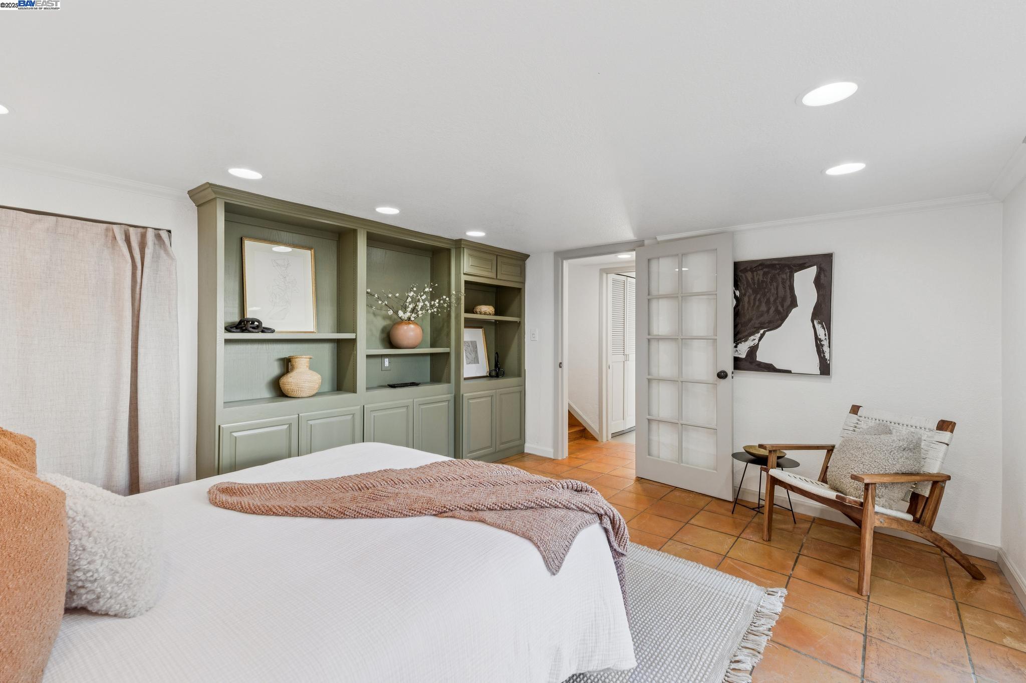 2829 Otis Dr, Alameda