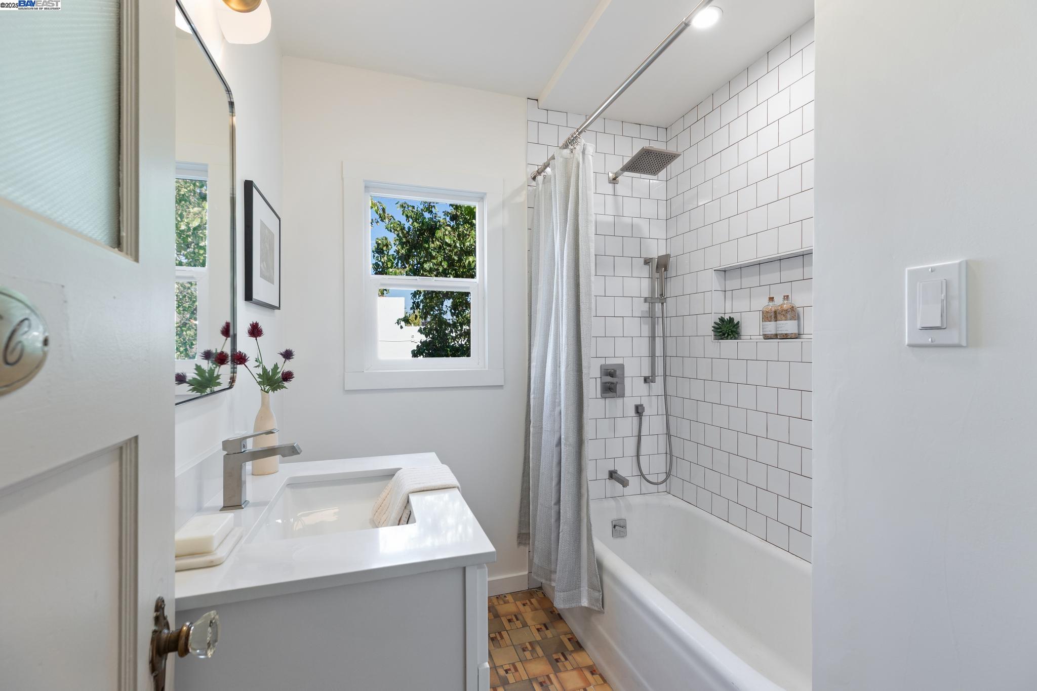 2829 Otis Dr, Alameda