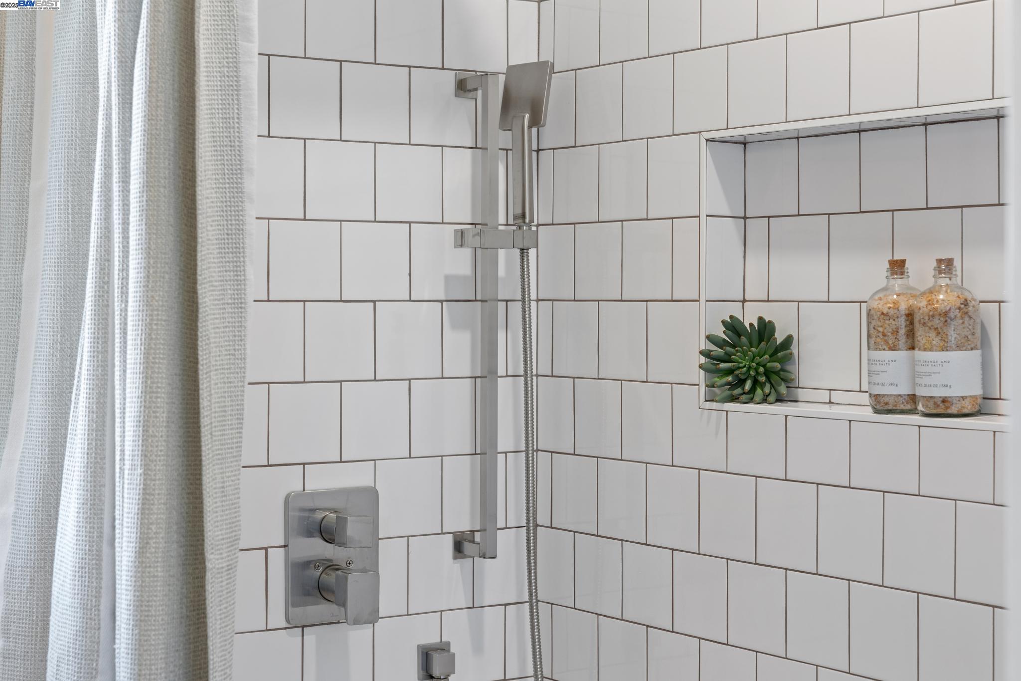 2829 Otis Dr, Alameda