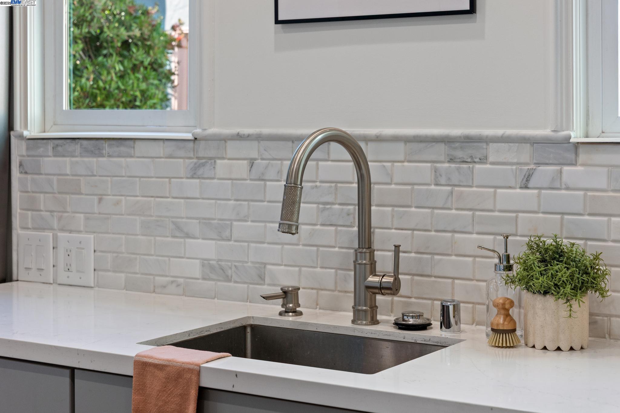 2829 Otis Dr, Alameda