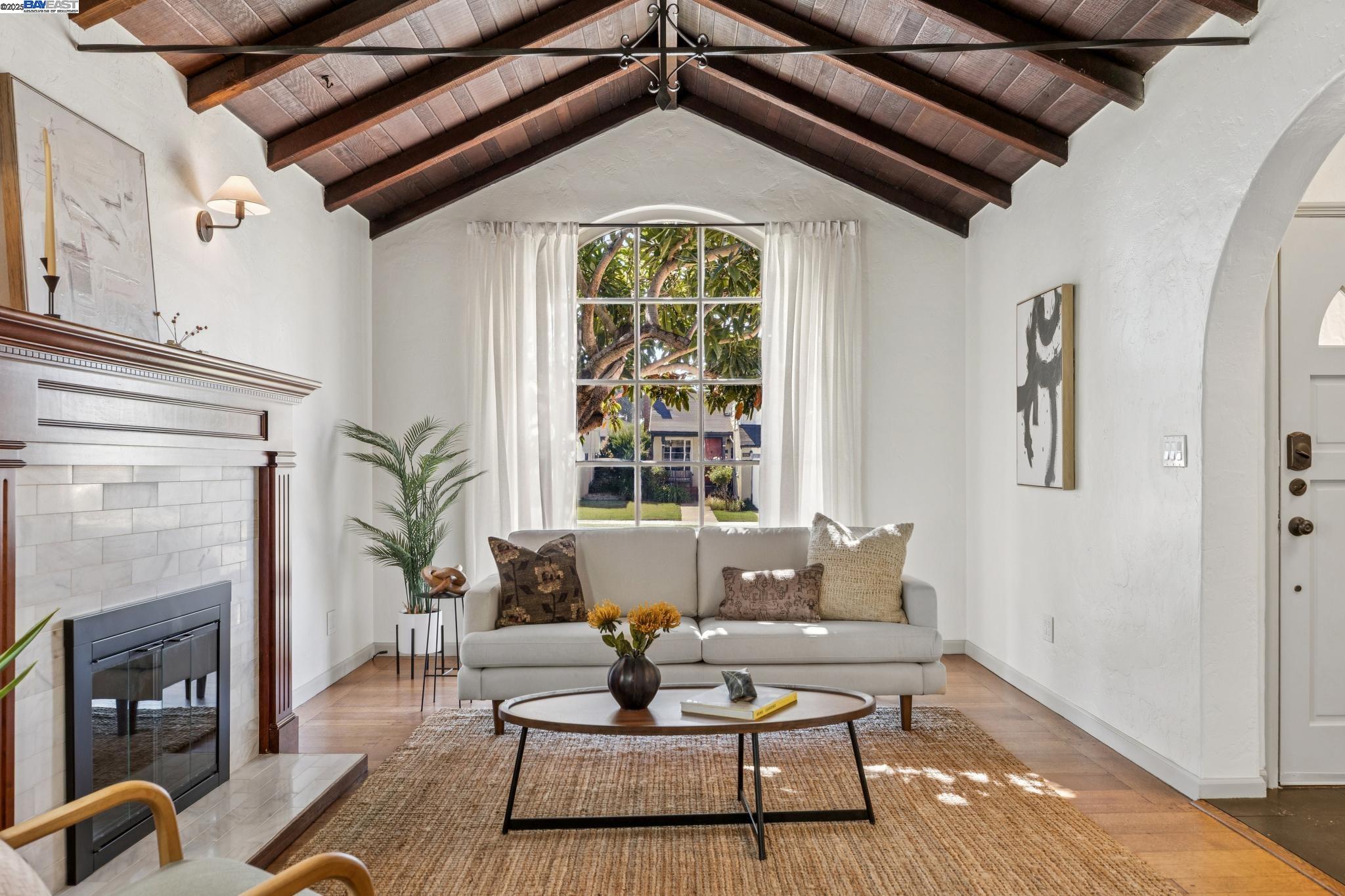 2829 Otis Dr, Alameda