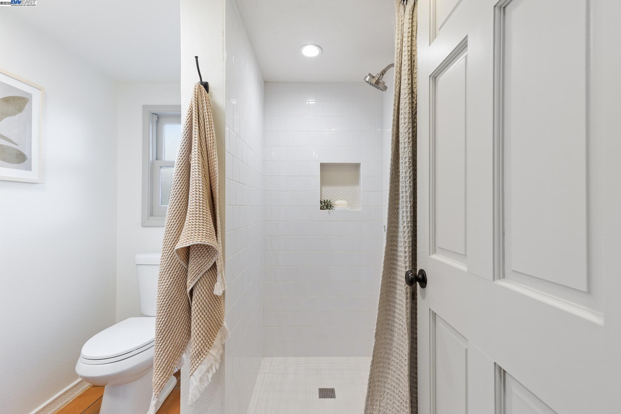 2829 Otis Dr, Alameda